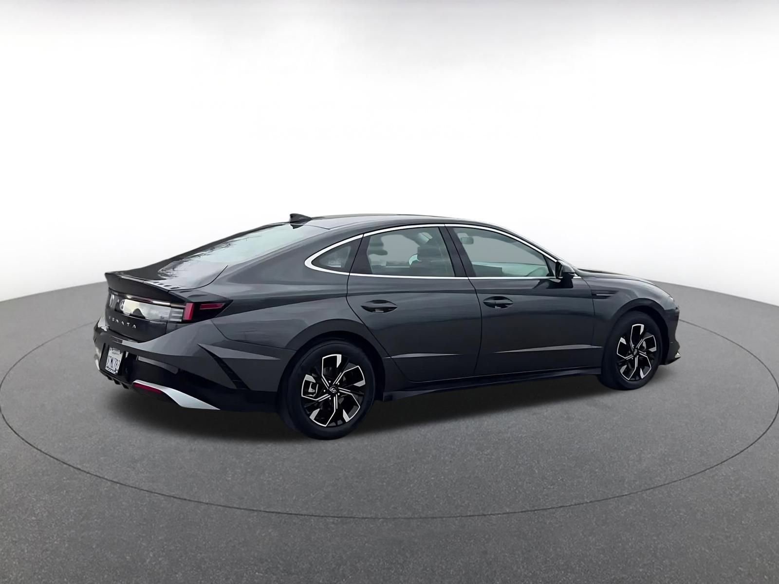 Thumbnail: 2025 Hyundai Sonata - 15