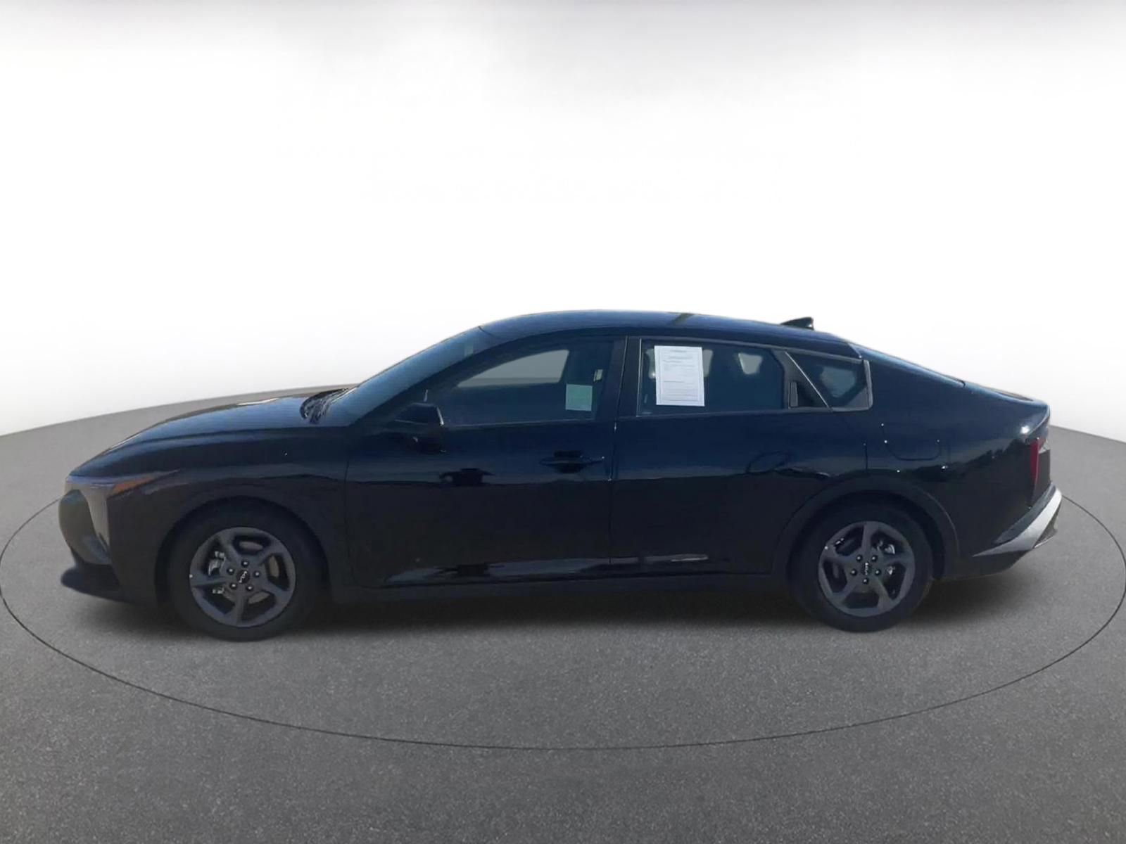 Thumbnail: 2025 Kia K4 - 9