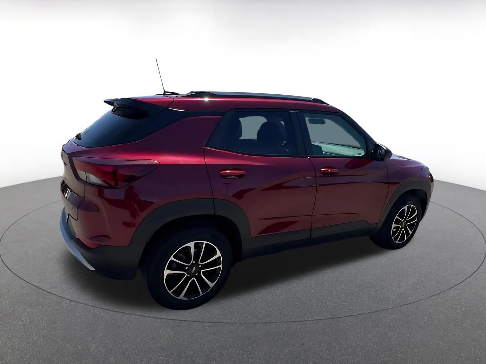 Thumbnail: 2025 Chevrolet TrailBlazer - 15