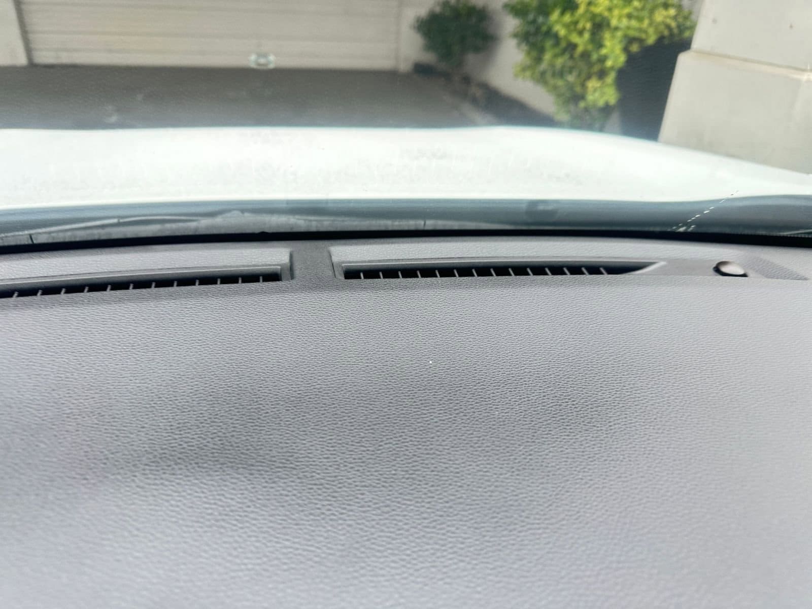 Thumbnail: 2025 Toyota RAV4 - 18