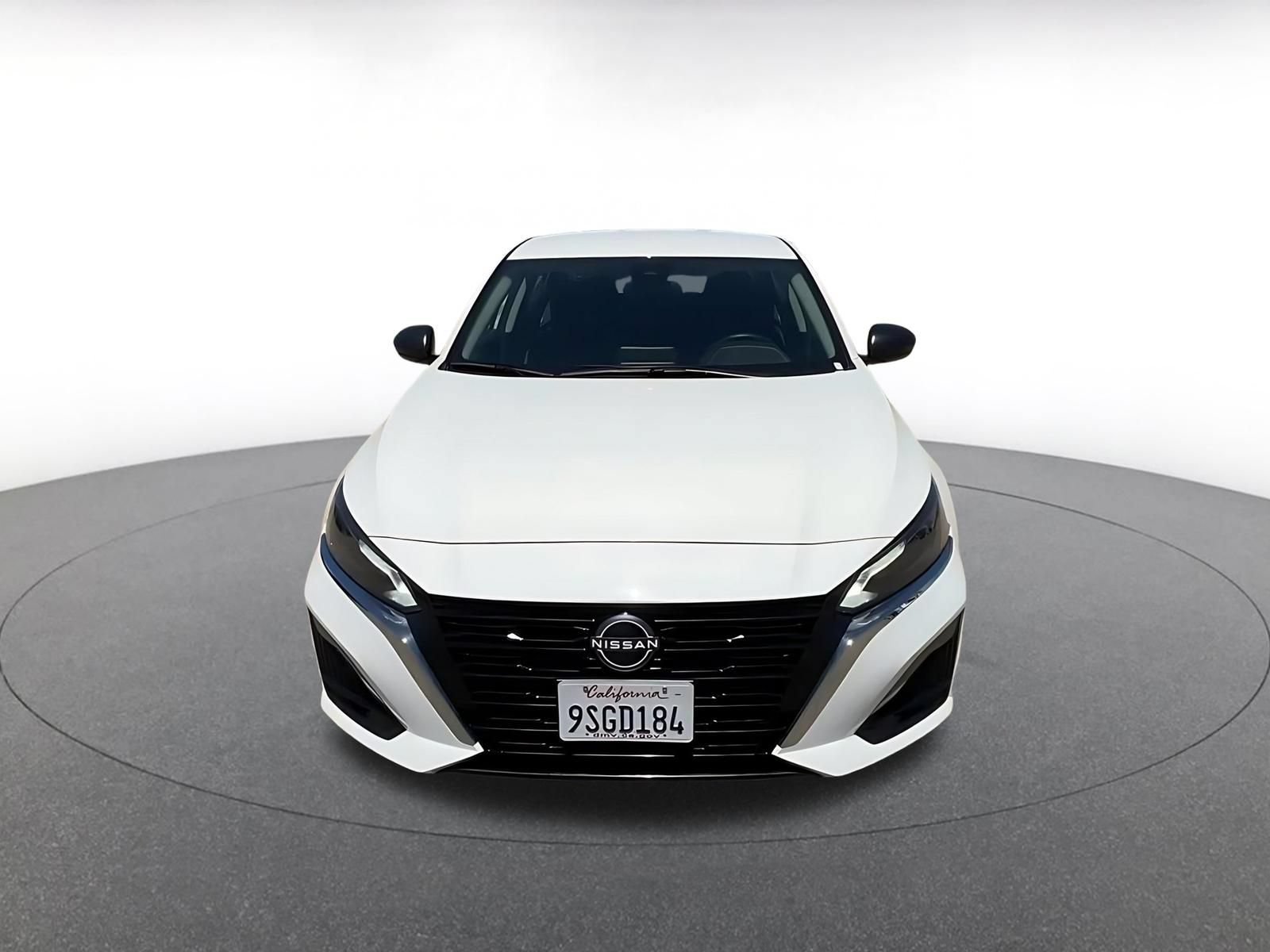 Thumbnail: 2025 Nissan Altima - 4