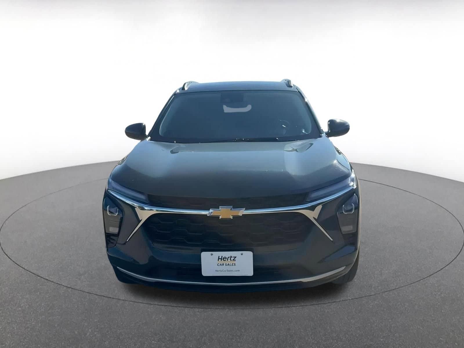 Thumbnail: 2025 Chevrolet Trax - 4