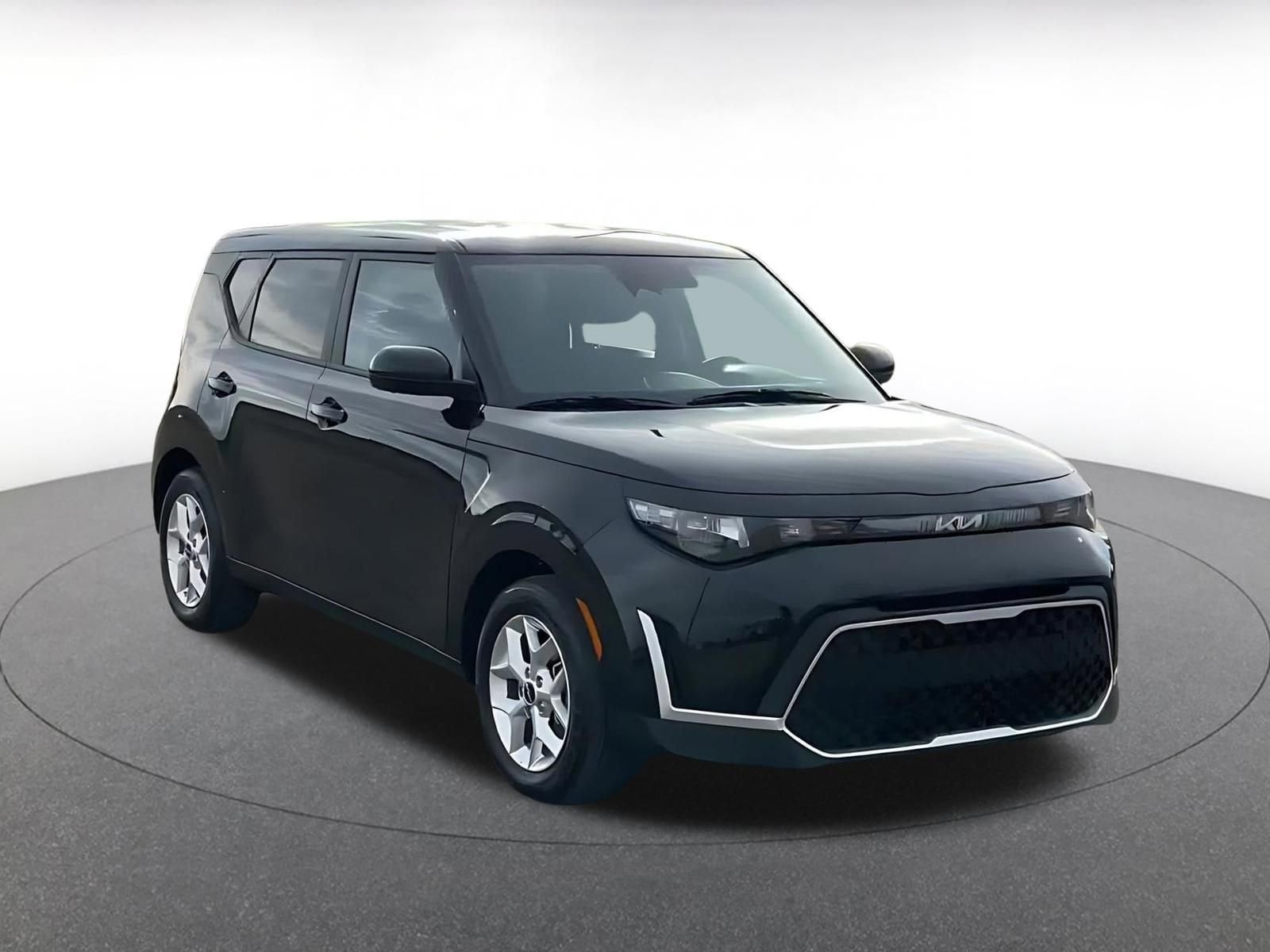 Thumbnail: 2025 Kia Soul - 3