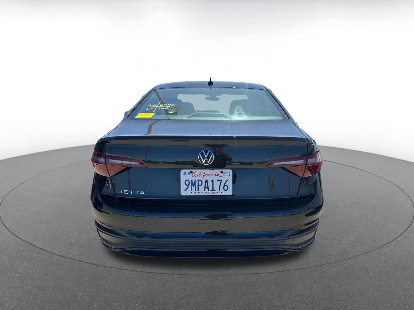Thumbnail: 2024 Volkswagen Jetta - 4
