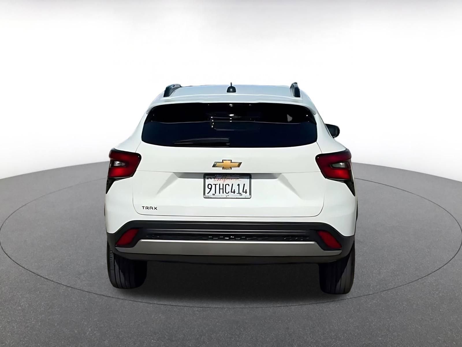 Thumbnail: 2025 Chevrolet Trax - 12