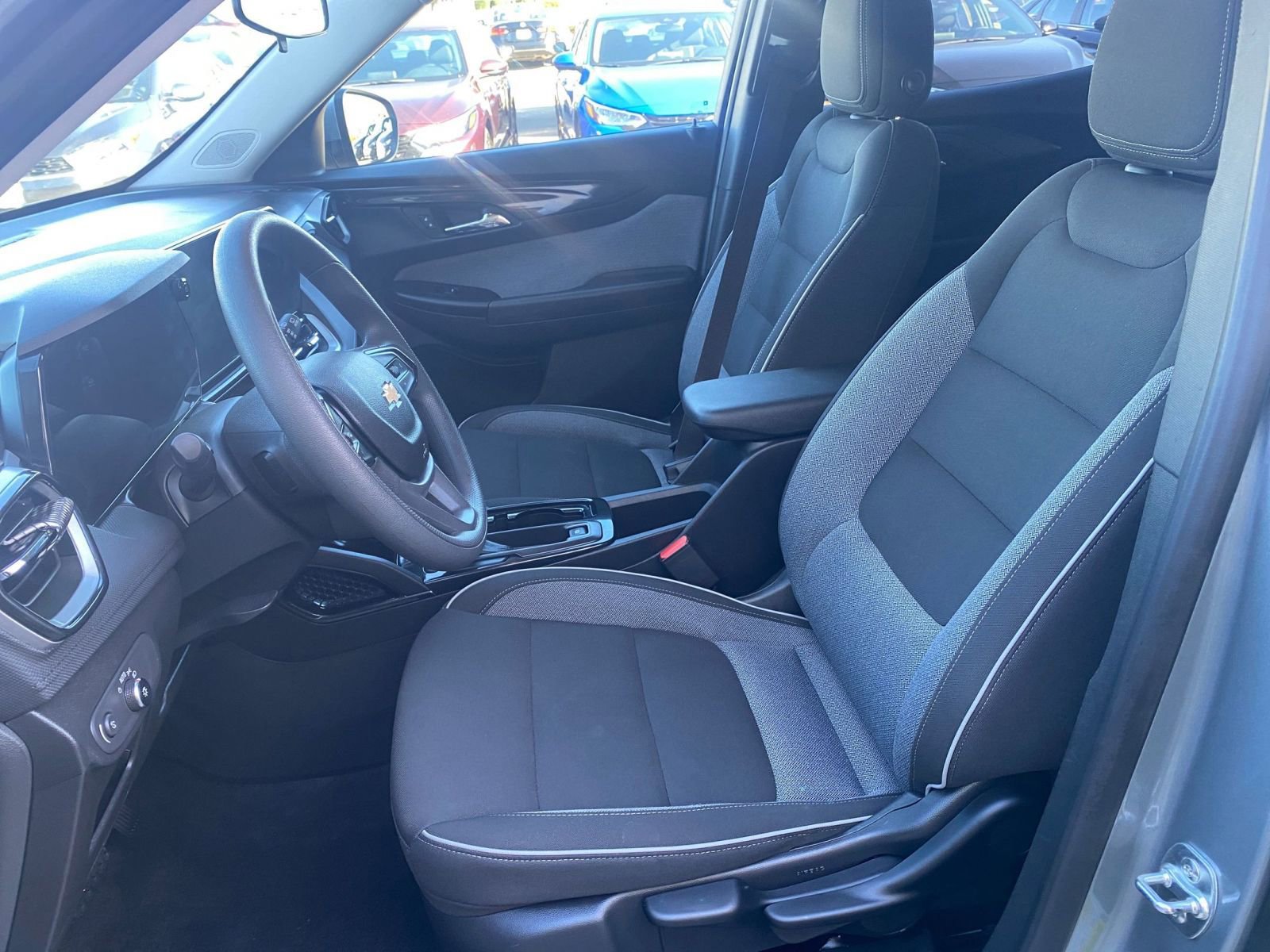 Thumbnail: 2025 Chevrolet TrailBlazer - 27