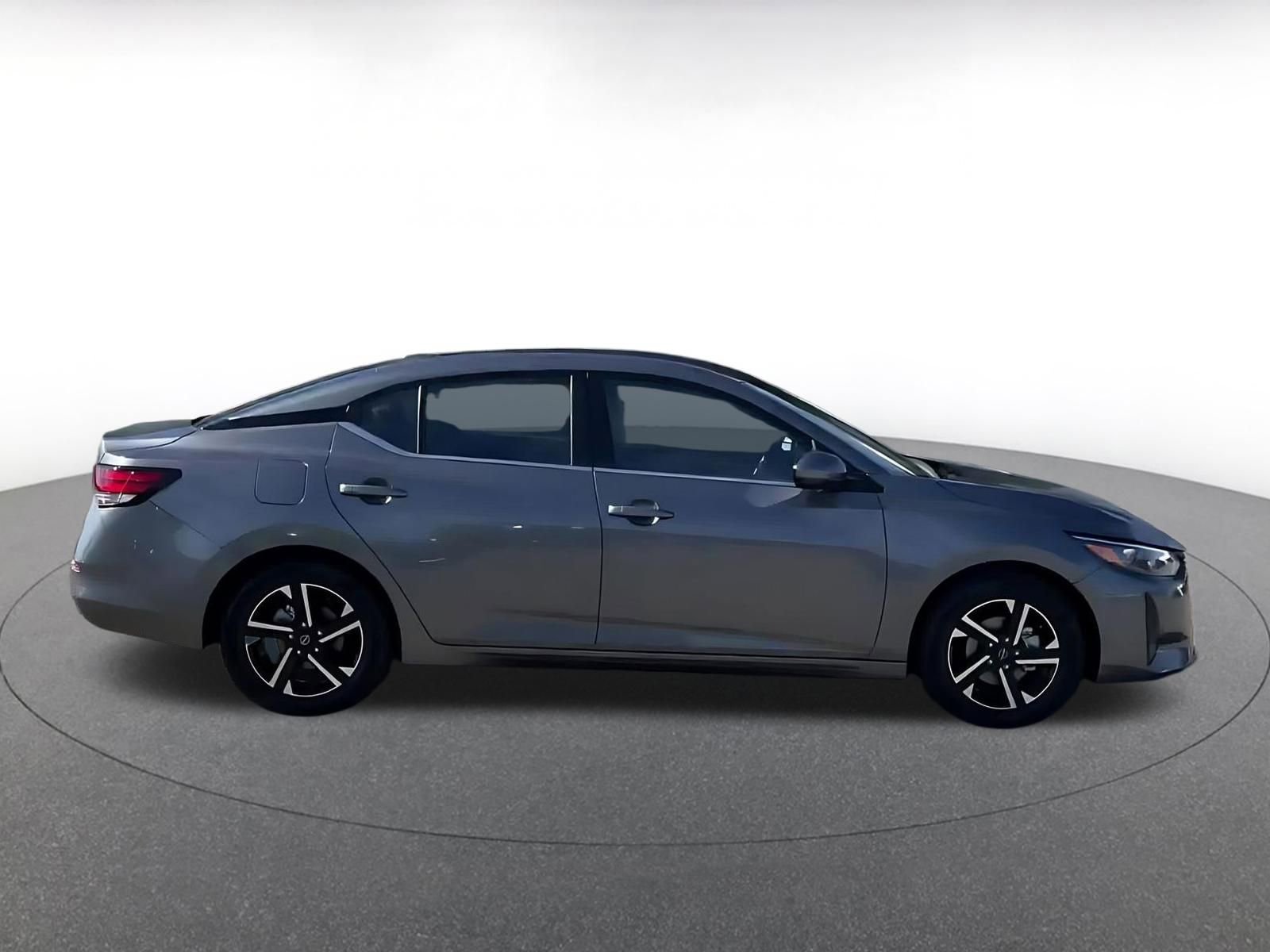 Thumbnail: 2025 Nissan Sentra - 15