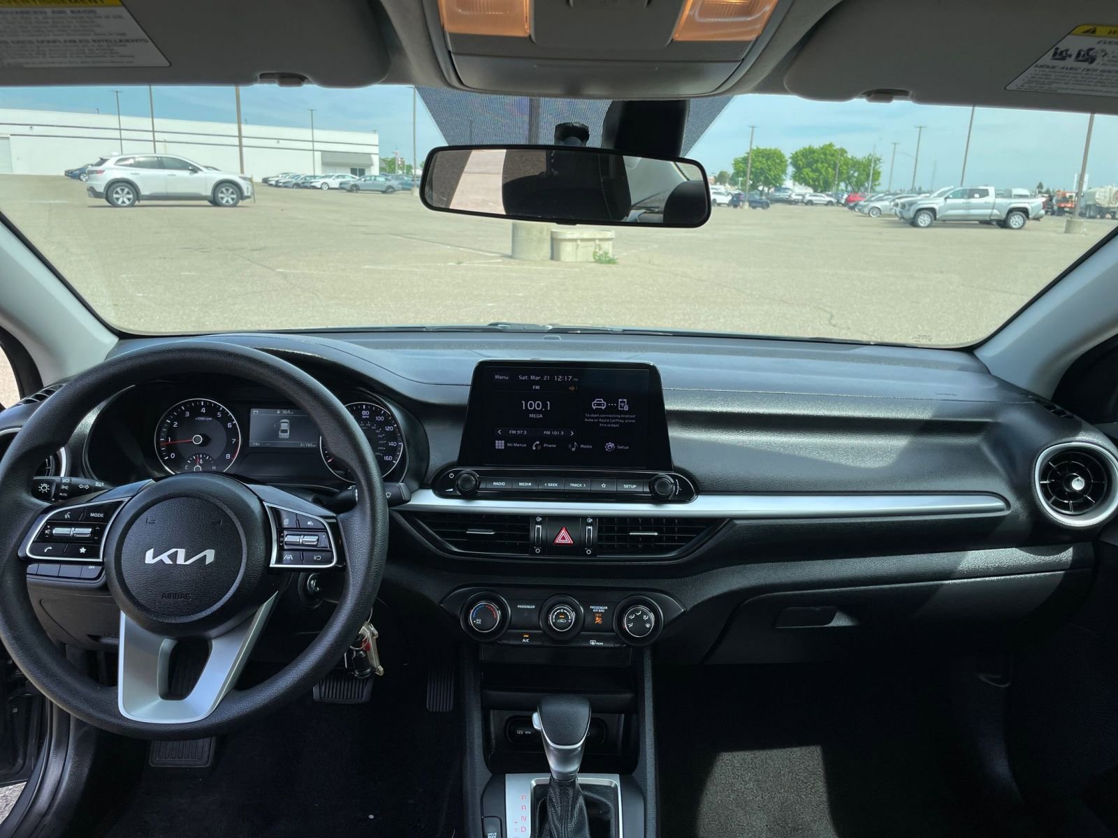 Thumbnail: 2024 Kia Forte - 31