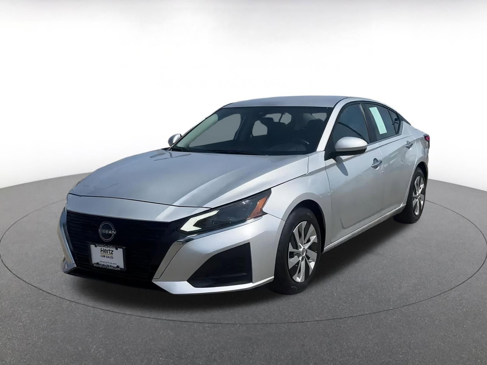 Thumbnail: 2023 Nissan Altima - 6