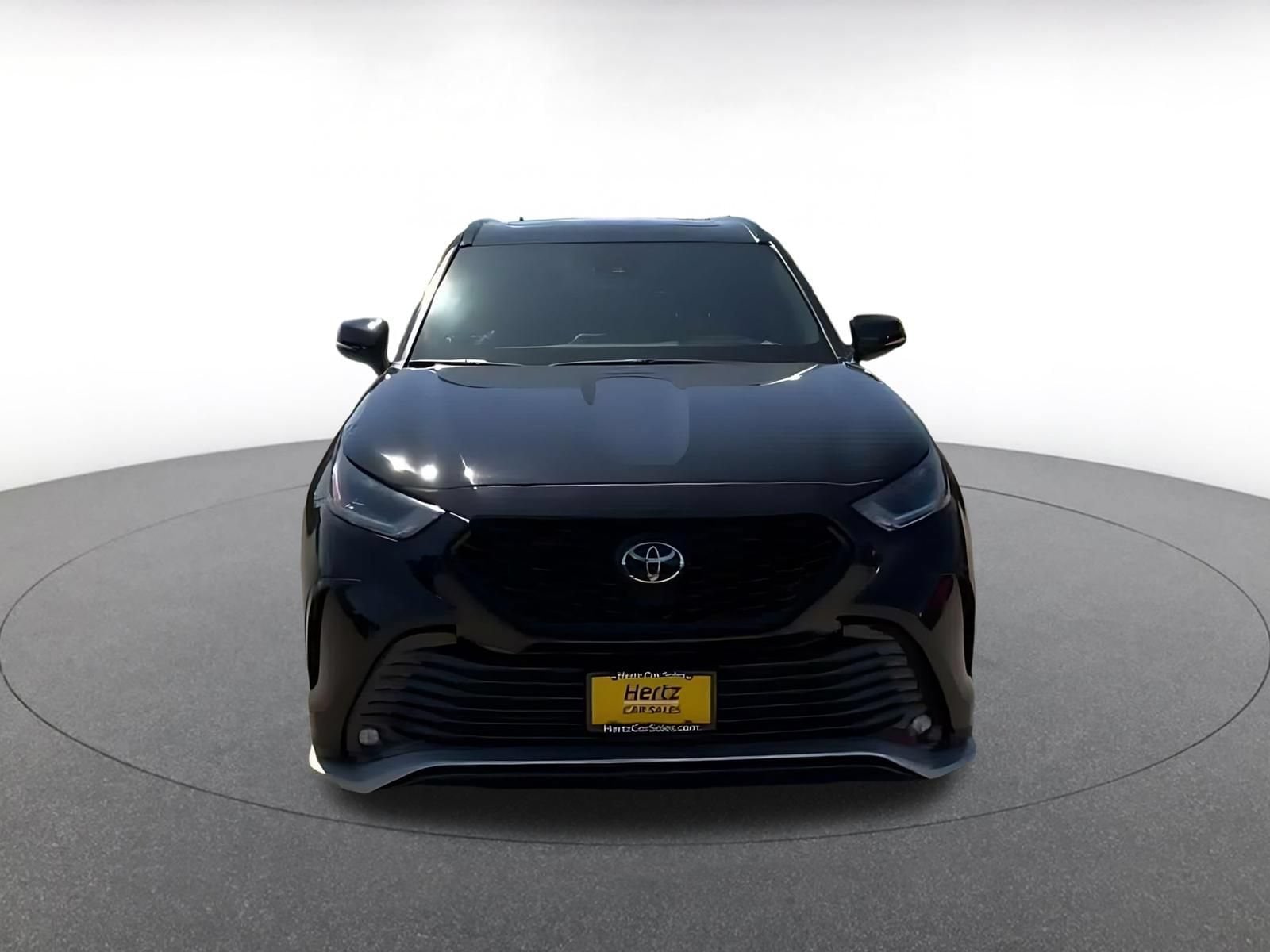 Thumbnail: 2025 Toyota Highlander - 4