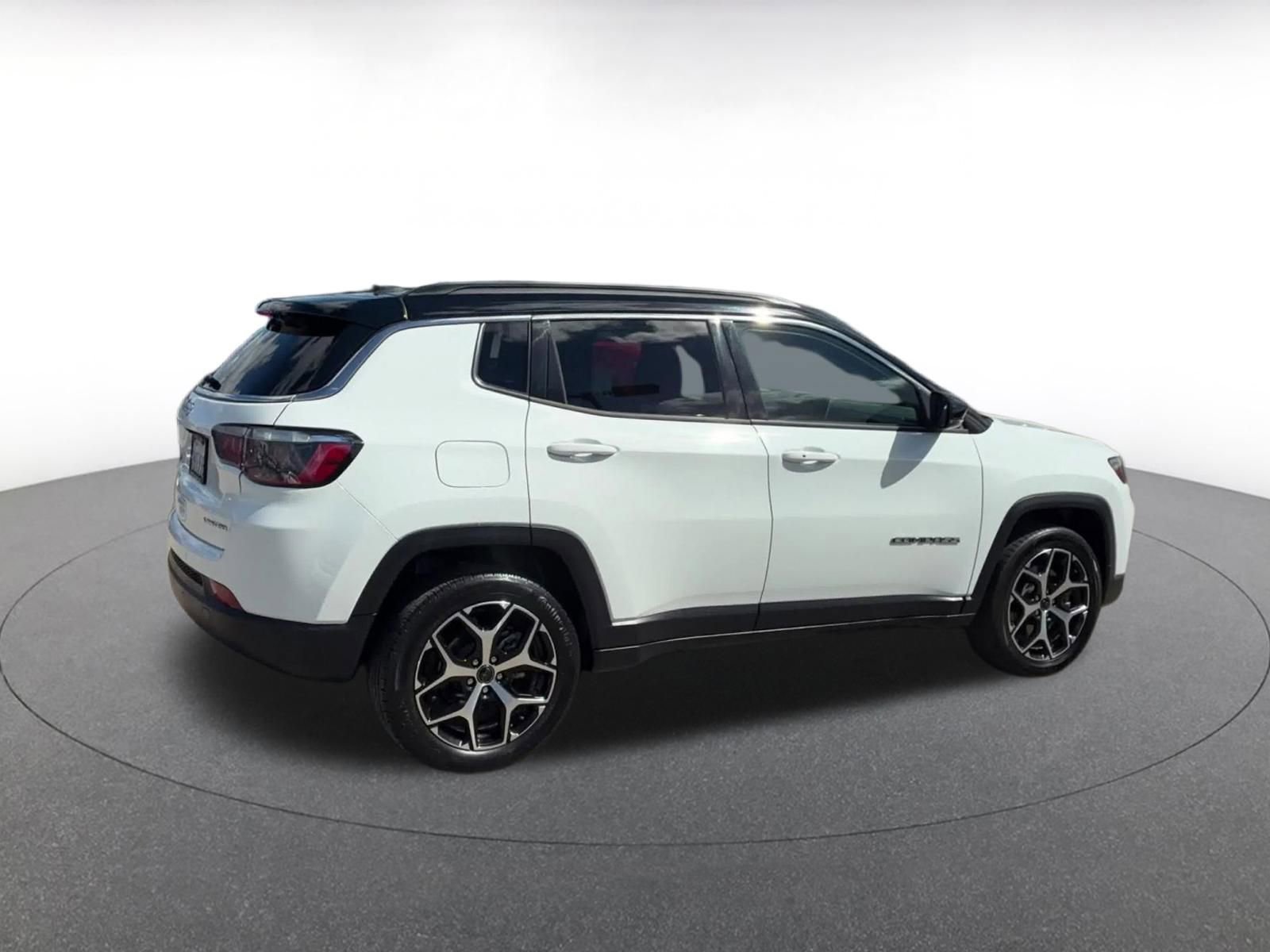 Thumbnail: 2025 Jeep Compass - 15