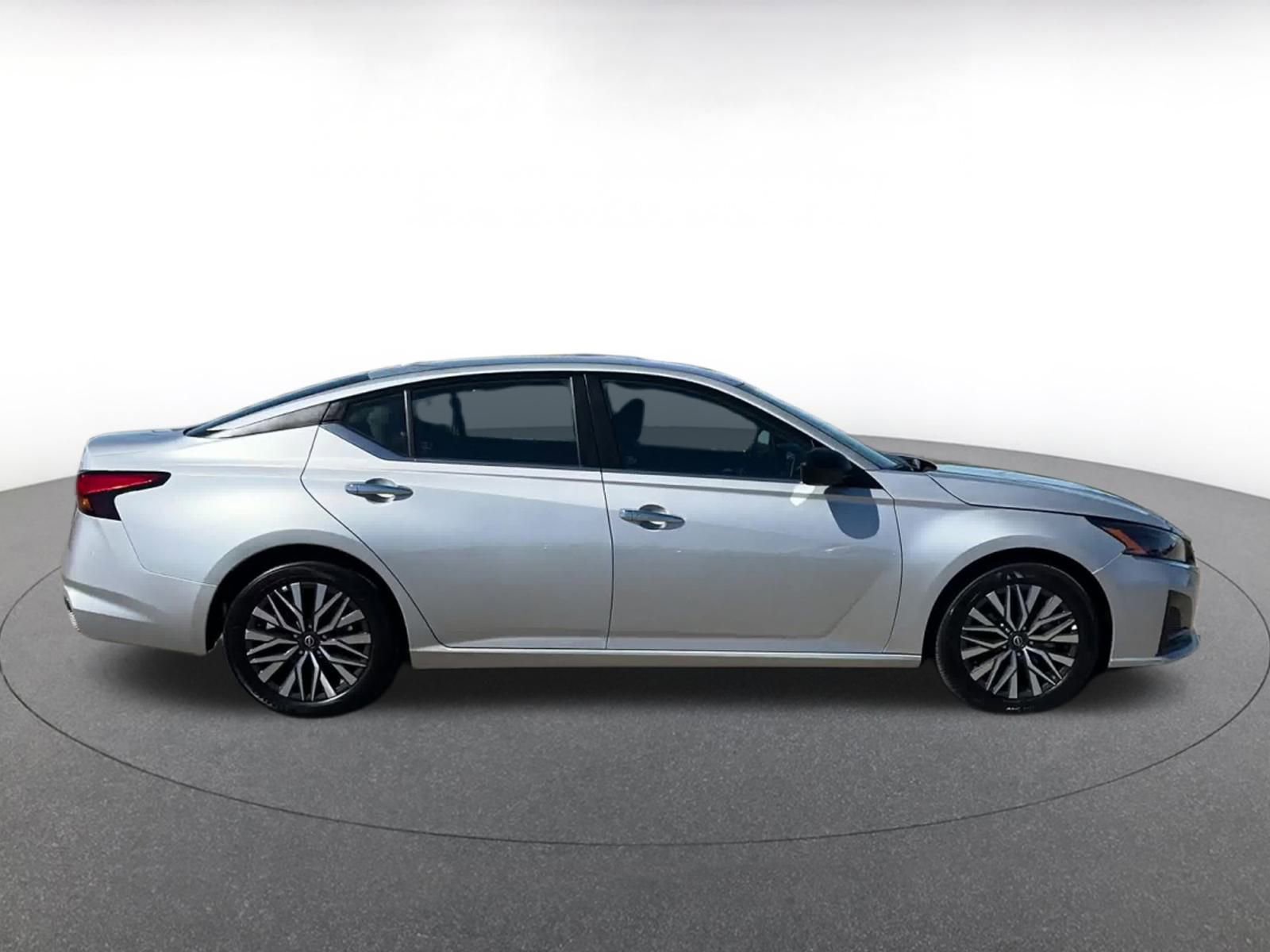 Thumbnail: 2024 Nissan Altima - 16