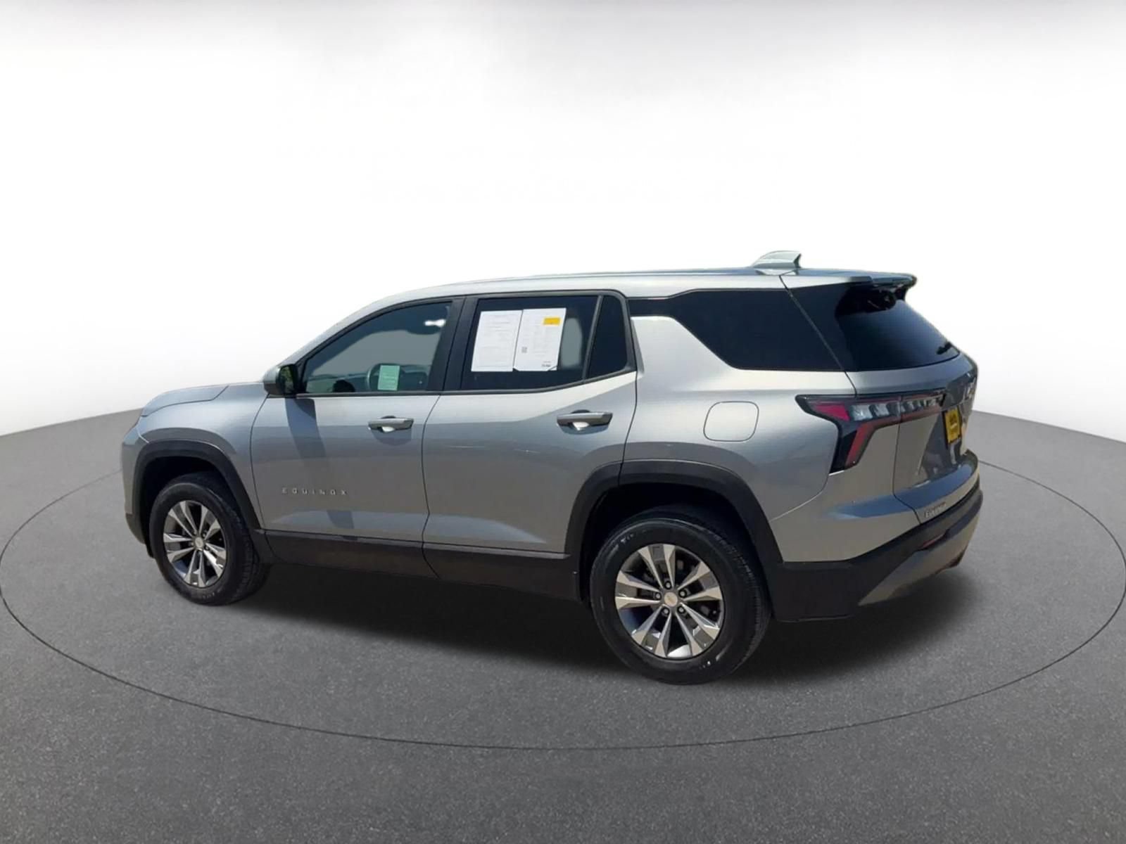 Thumbnail: 2025 Chevrolet Equinox - 10