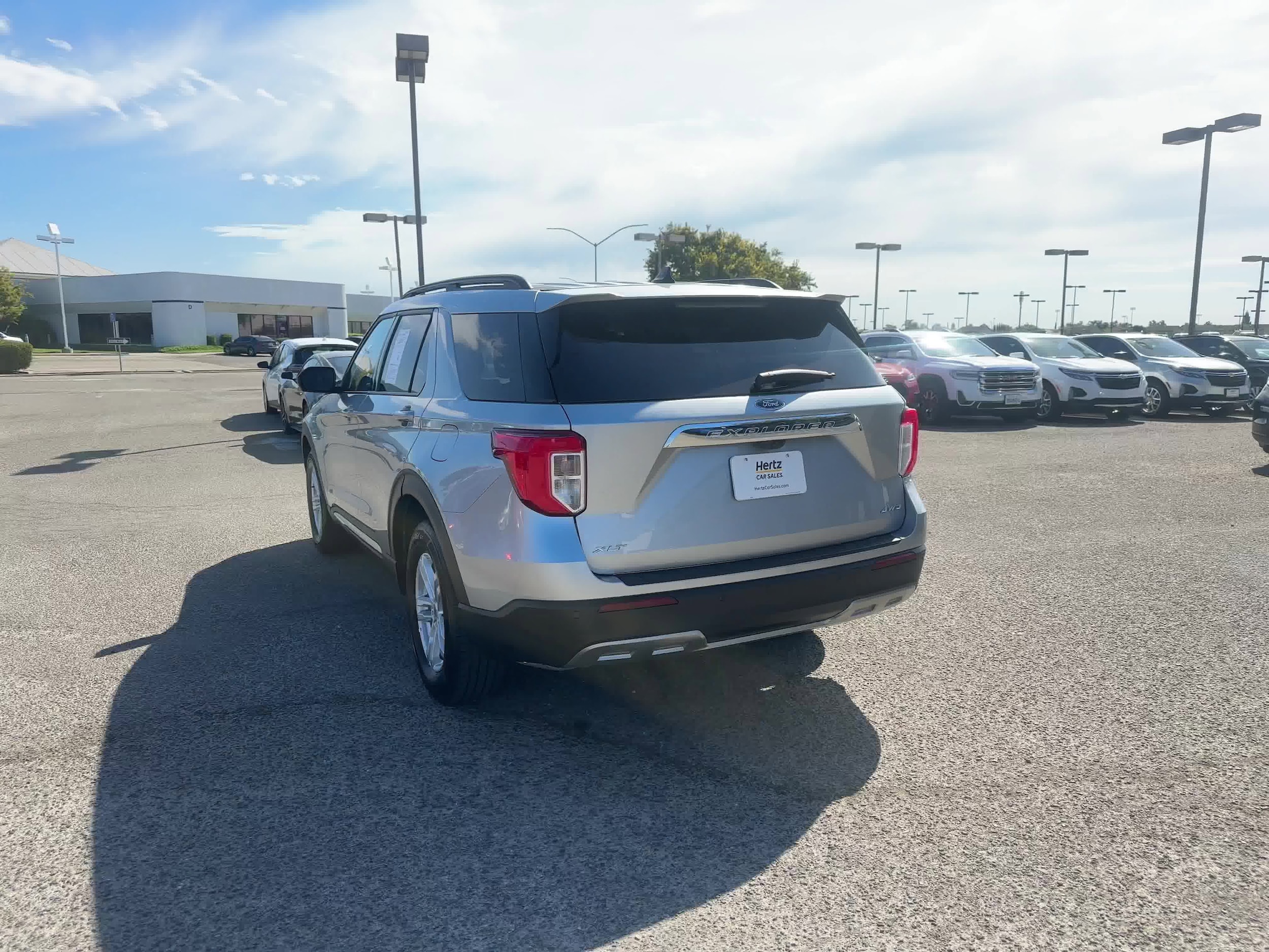 2023 Ford Explorer XLT 15