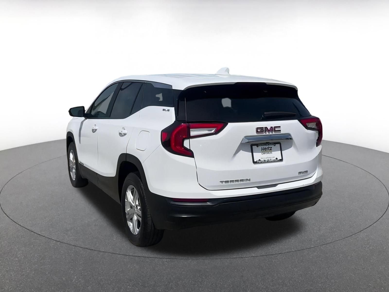 2024 GMC Terrain SLE 11