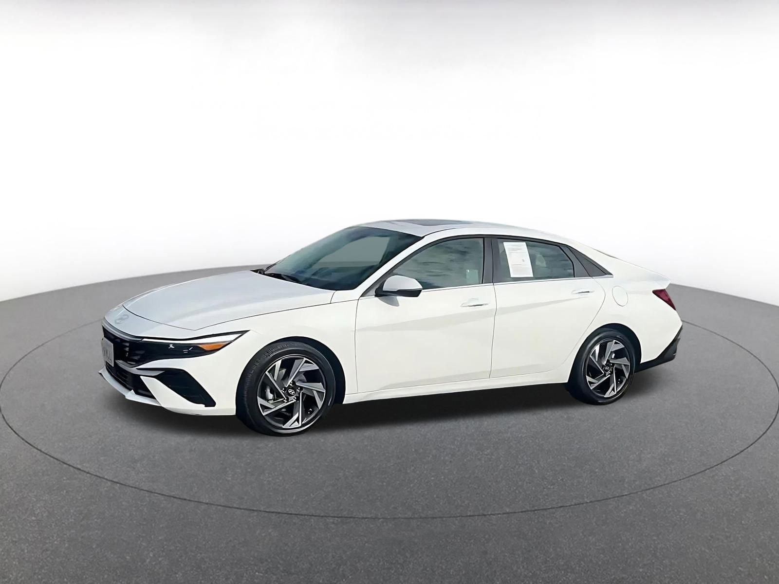 Thumbnail: 2025 Hyundai Elantra - 8