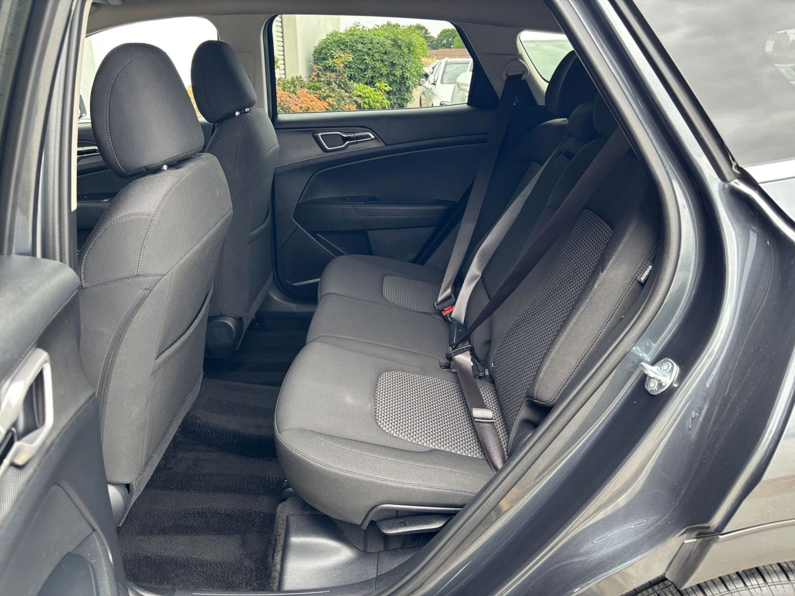 Thumbnail: 2025 Kia Sportage - 24