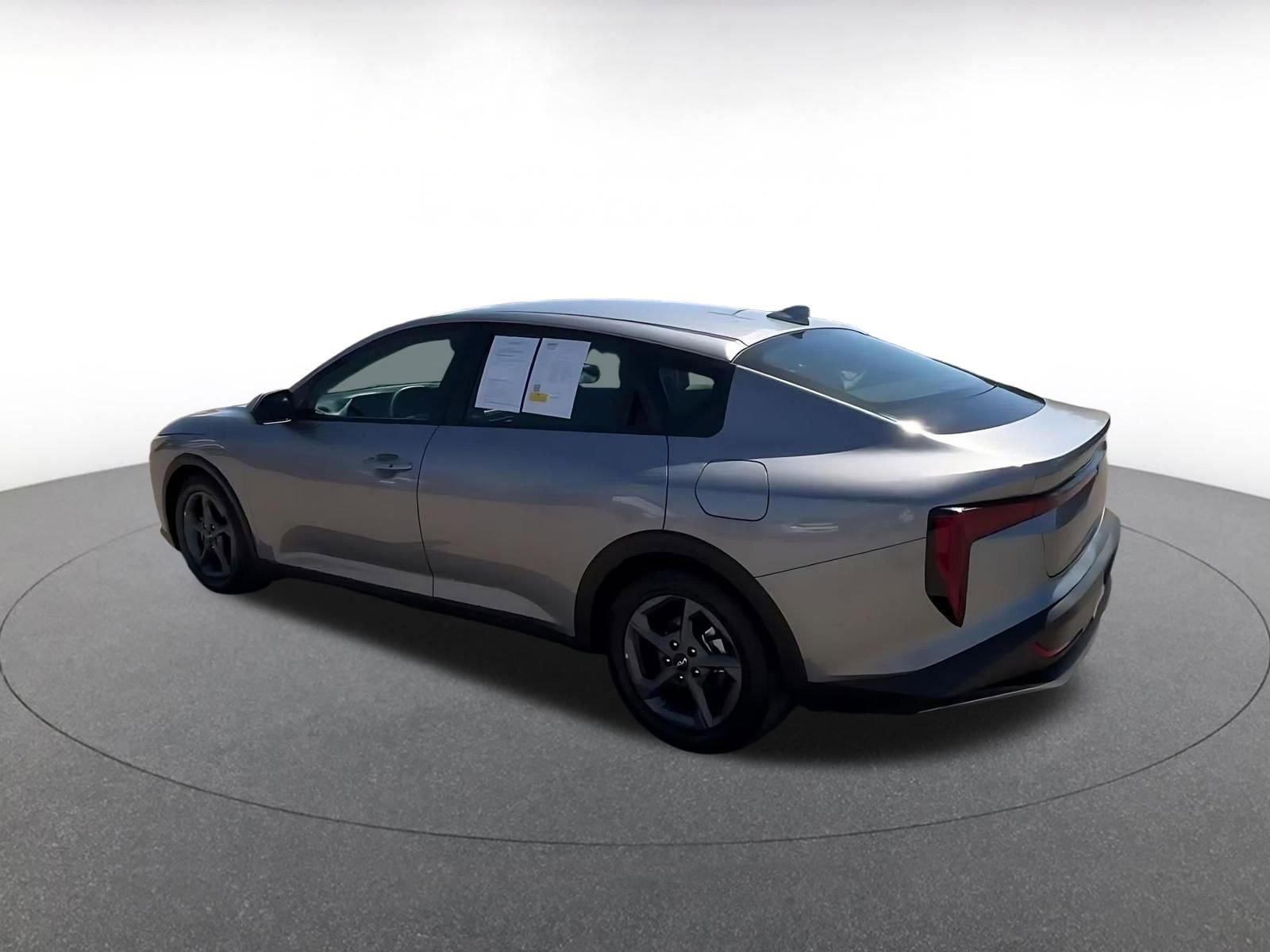 Thumbnail: 2025 Kia K4 - 10