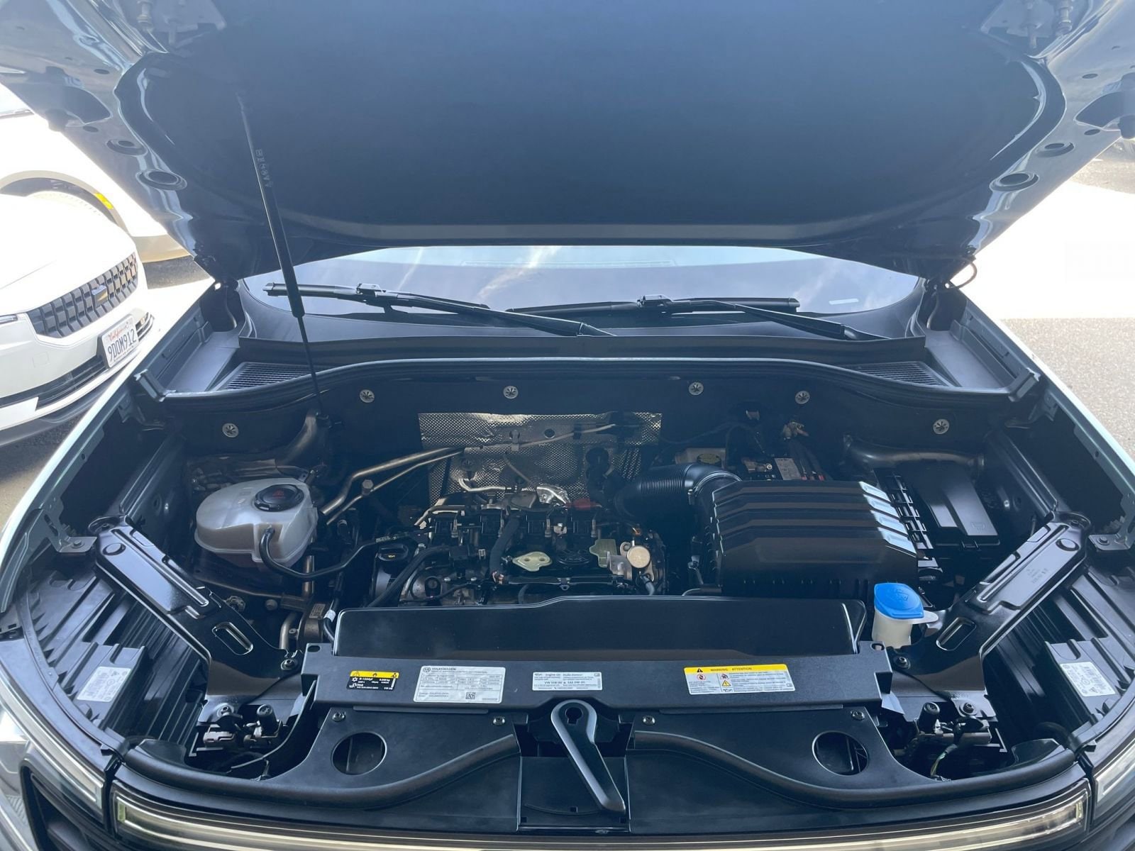 Thumbnail: 2025 Volkswagen Atlas - 34