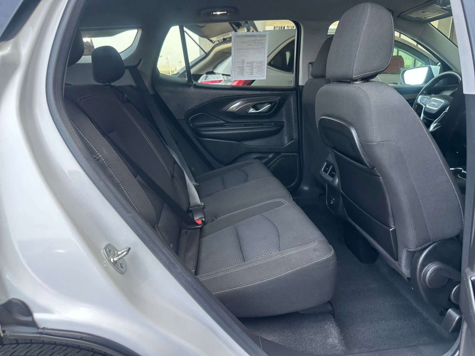 2024 GMC Terrain SLE 26