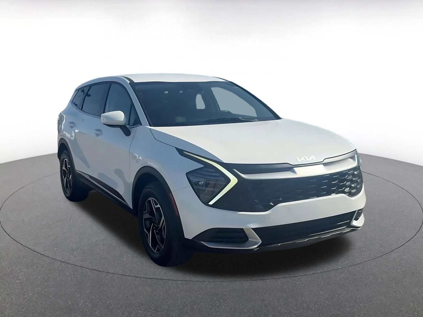 Thumbnail: 2025 Kia Sportage - 3