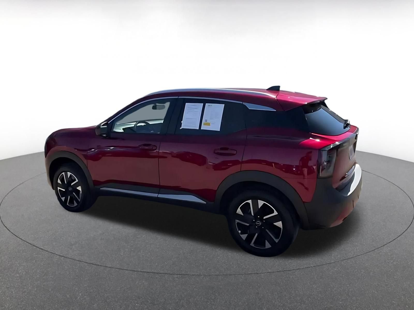 Thumbnail: 2026 Nissan Kicks - 8
