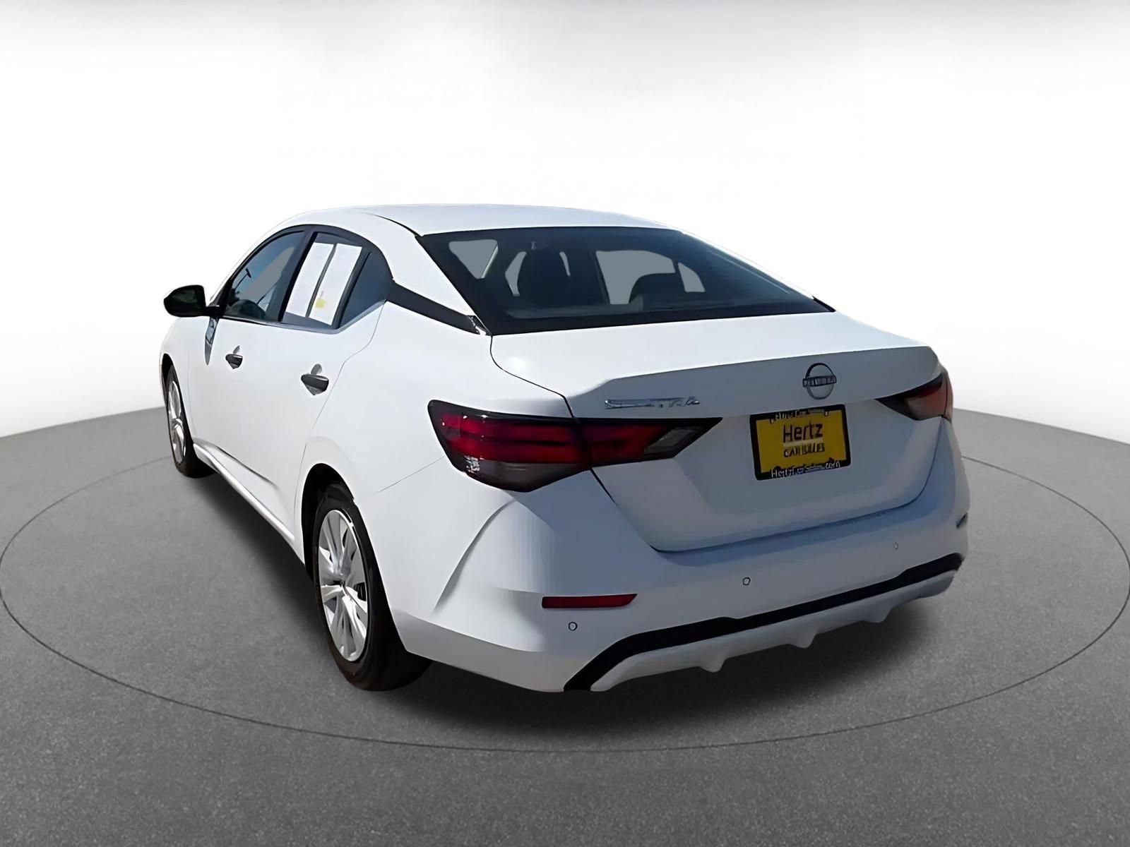 Thumbnail: 2025 Nissan Sentra - 11