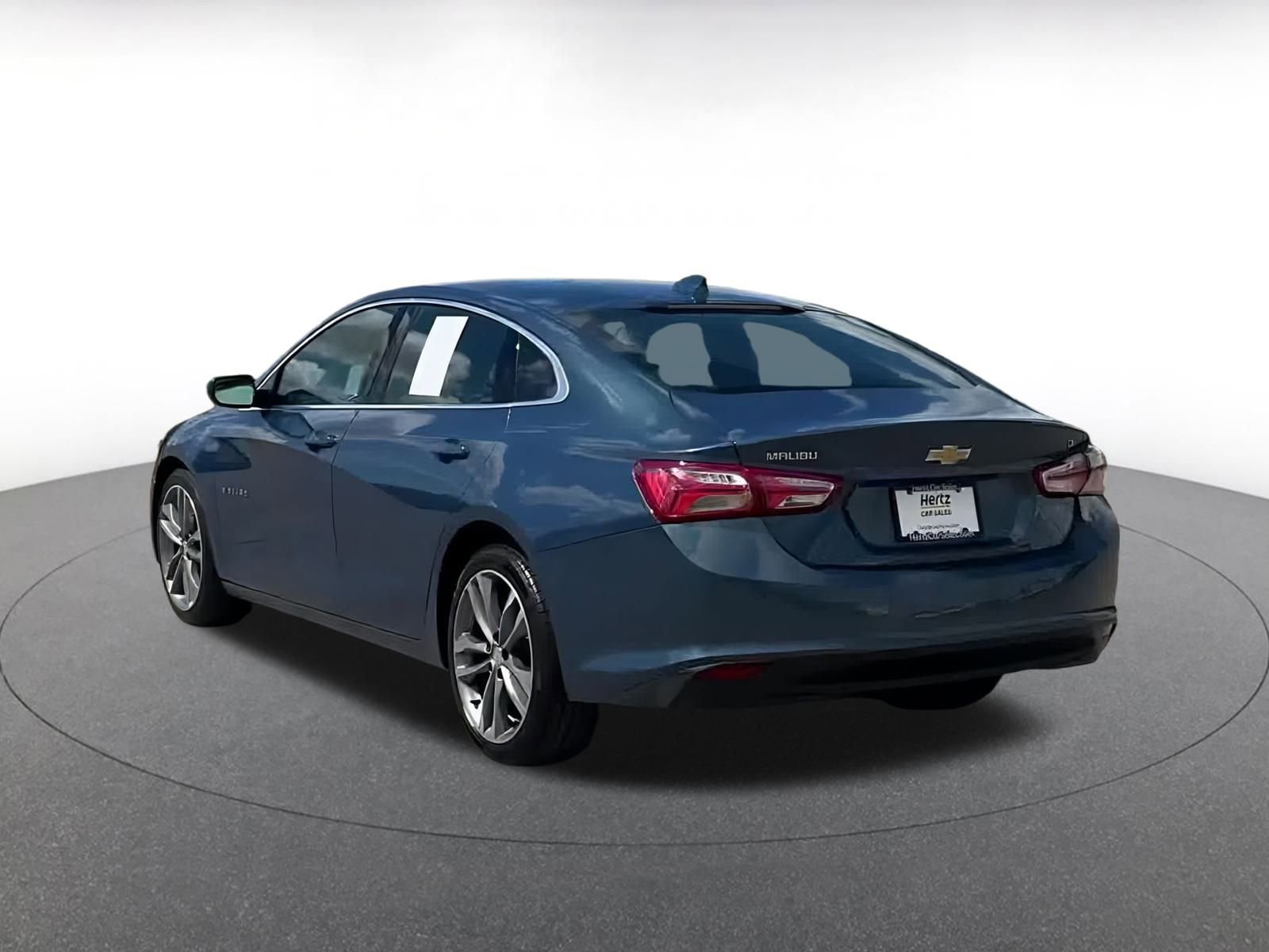 Thumbnail: 2024 Chevrolet Malibu - 11