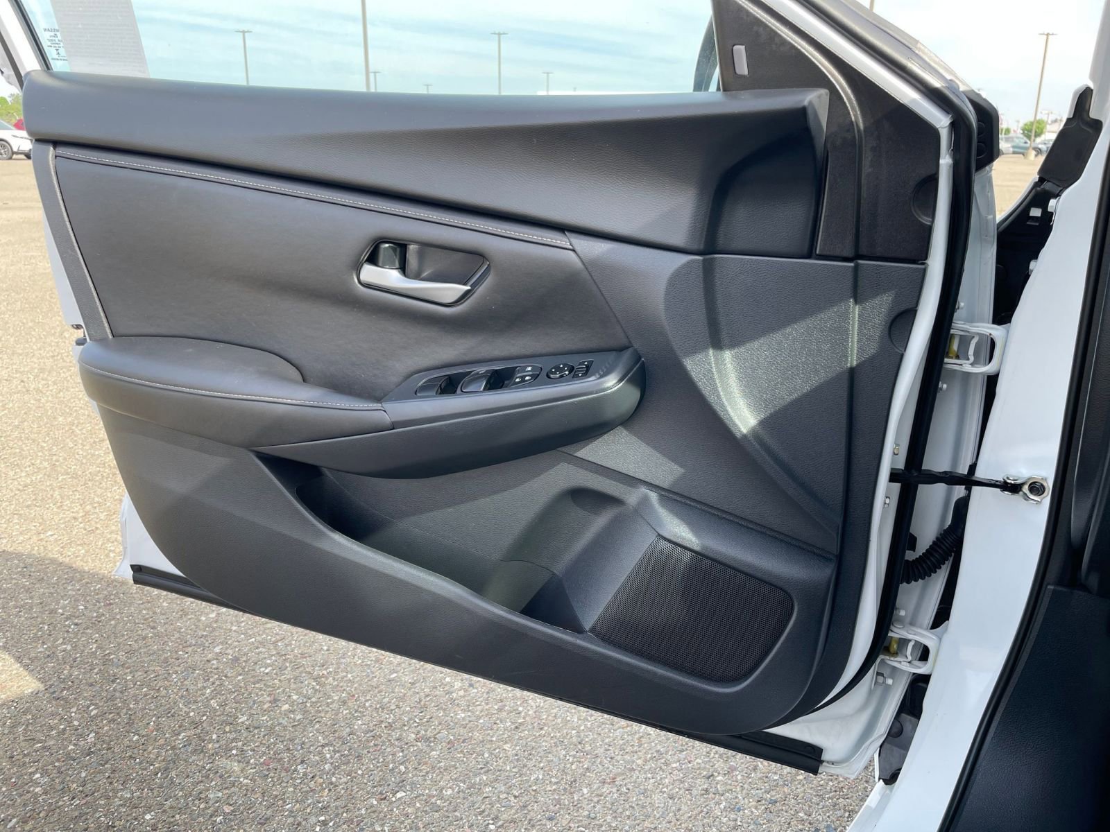 Thumbnail: 2025 Nissan Sentra - 18