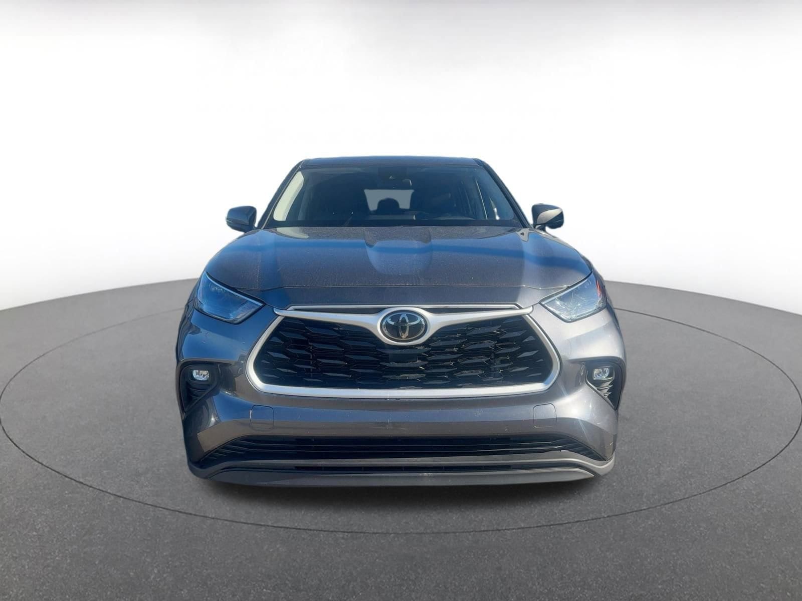 Thumbnail: 2025 Toyota Highlander - 2