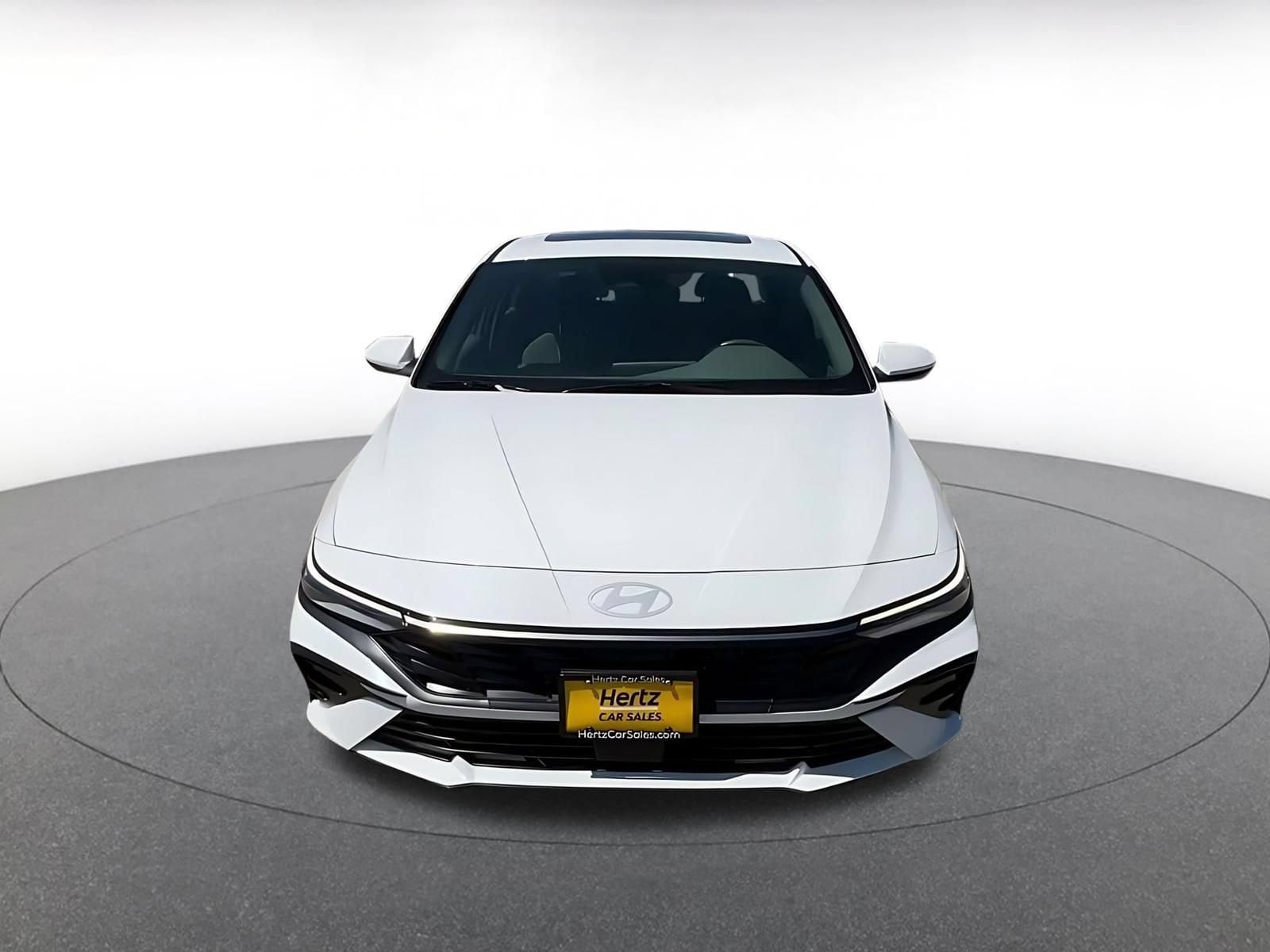 Thumbnail: 2025 Hyundai Elantra - 4