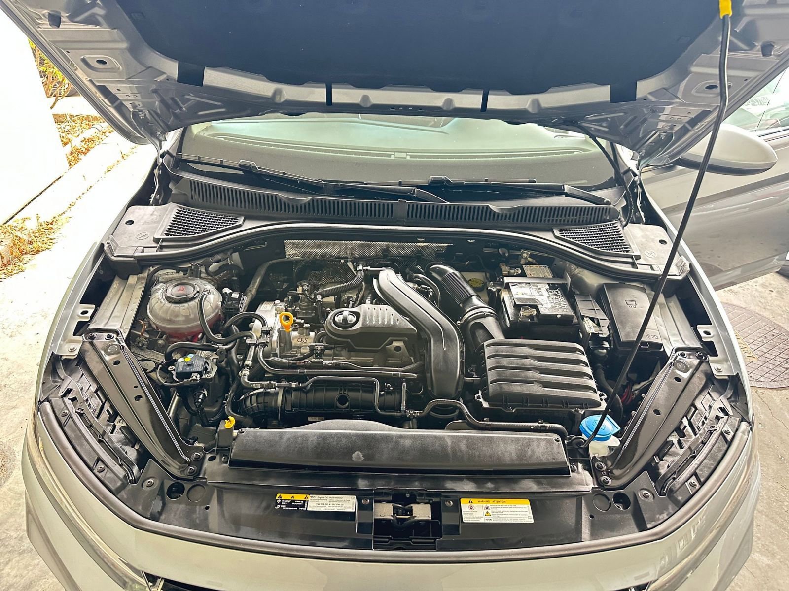 Thumbnail: 2025 Volkswagen Jetta - 32