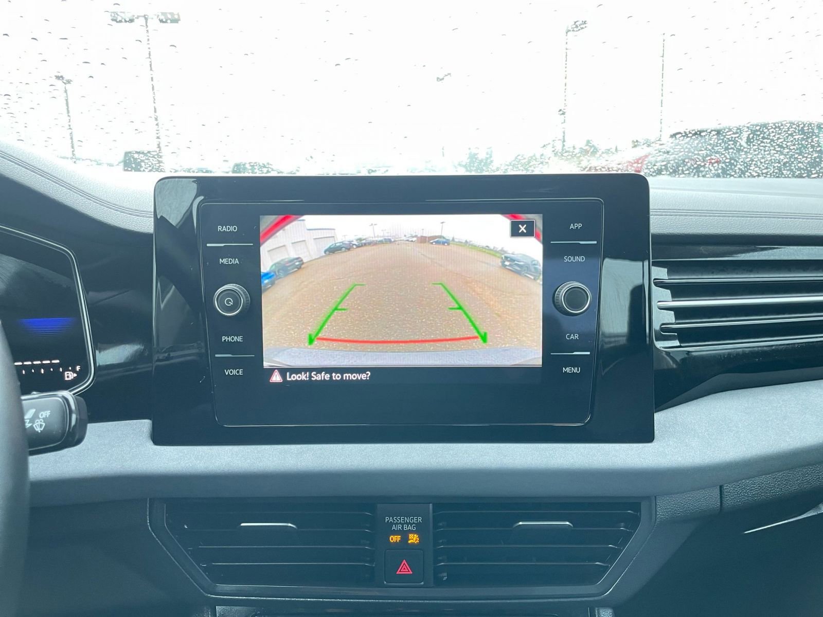 Thumbnail: 2025 Volkswagen Jetta - 17