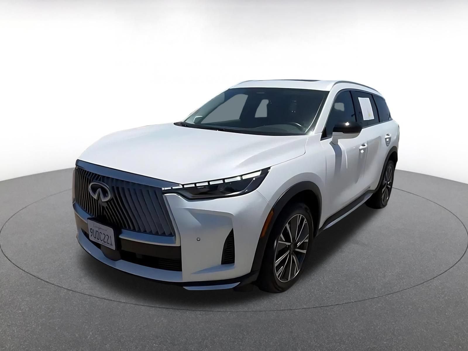 Thumbnail: 2026 INFINITI QX60 - 7