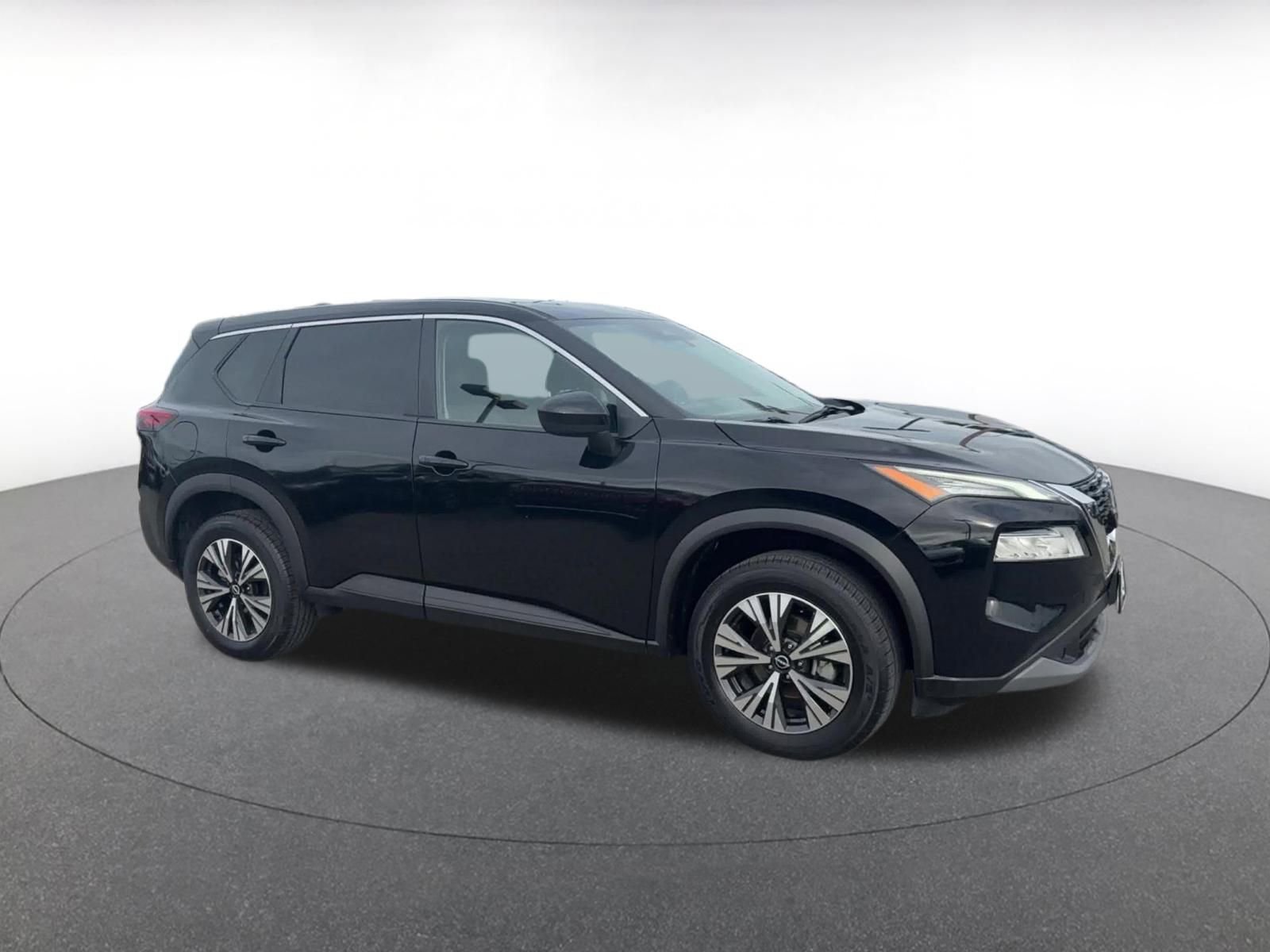 Thumbnail: 2023 Nissan Rogue - 2