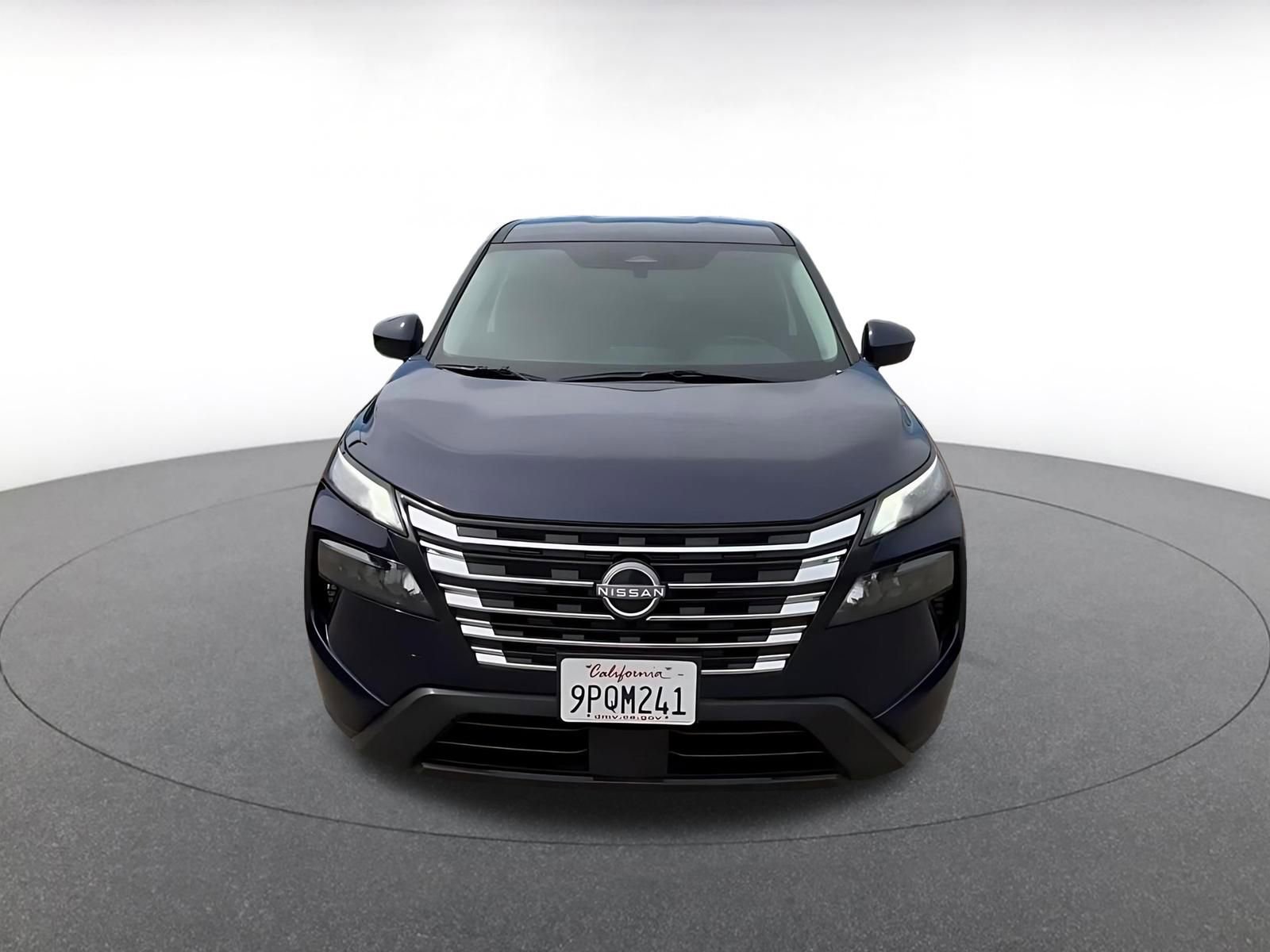 Thumbnail: 2025 Nissan Rogue - 4
