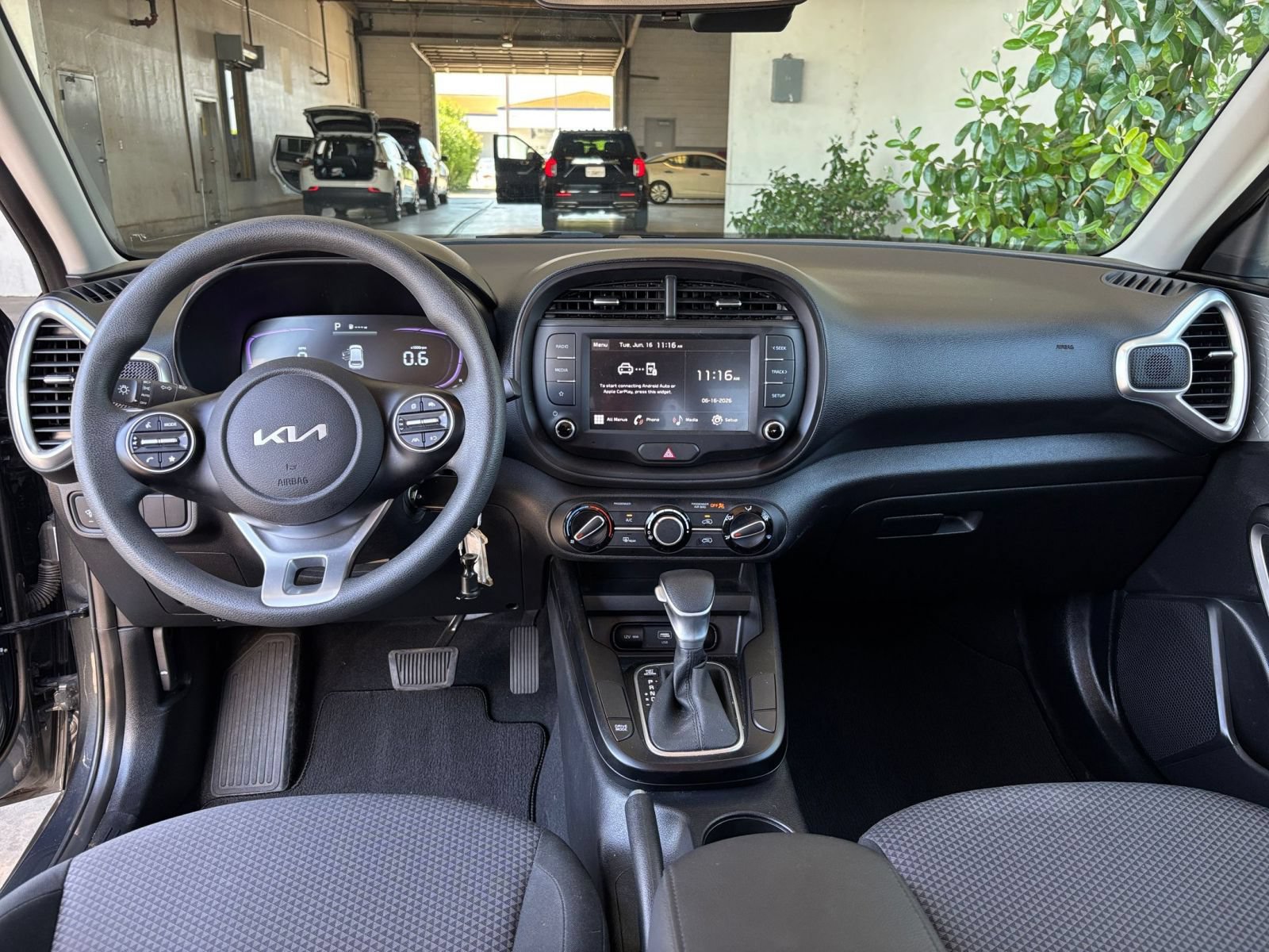 Thumbnail: 2025 Kia Soul - 31