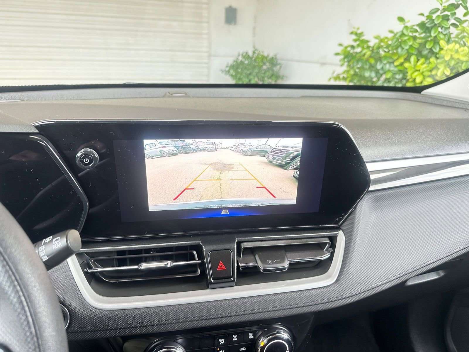 Thumbnail: 2025 Chevrolet TrailBlazer - 17