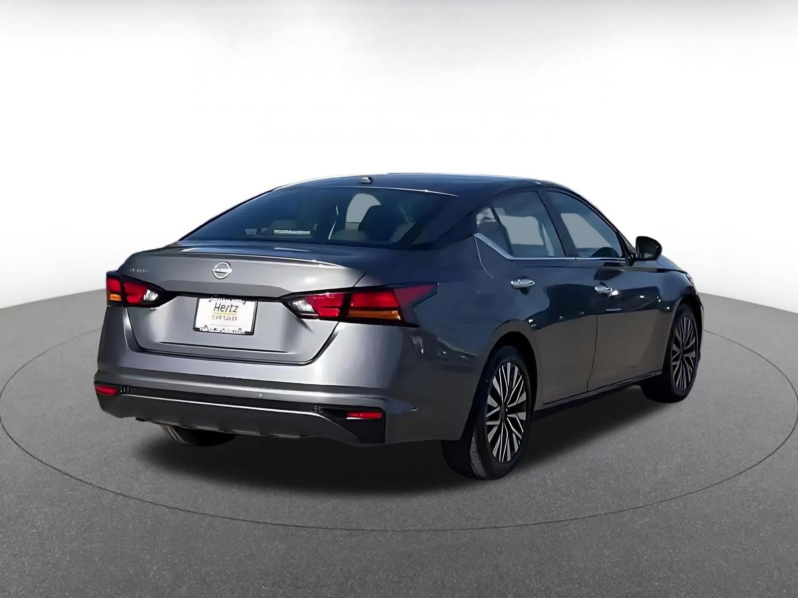 Thumbnail: 2025 Nissan Altima - 14