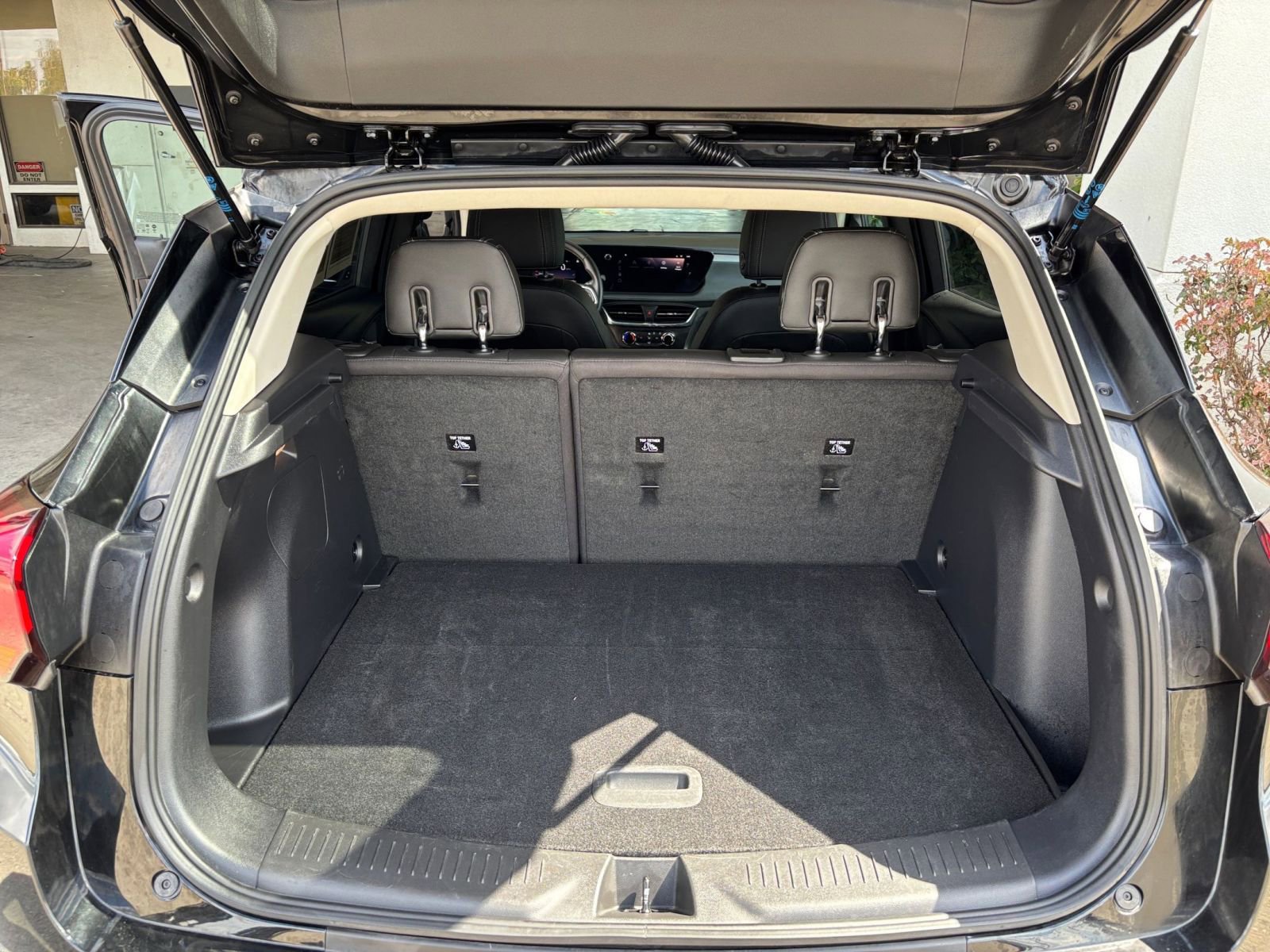Thumbnail: 2025 Buick Encore GX - 31