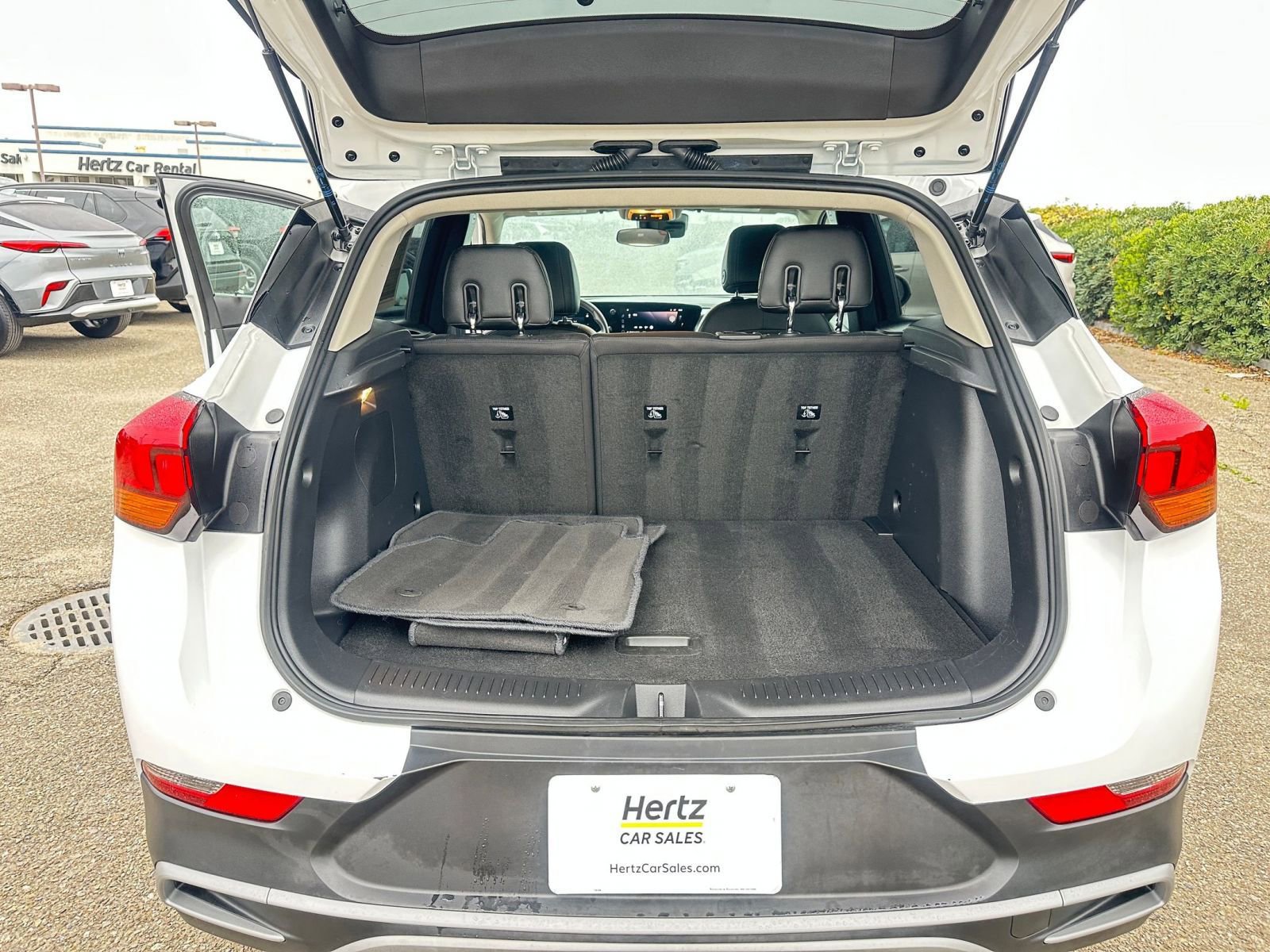 Thumbnail: 2025 Buick Encore GX - 31