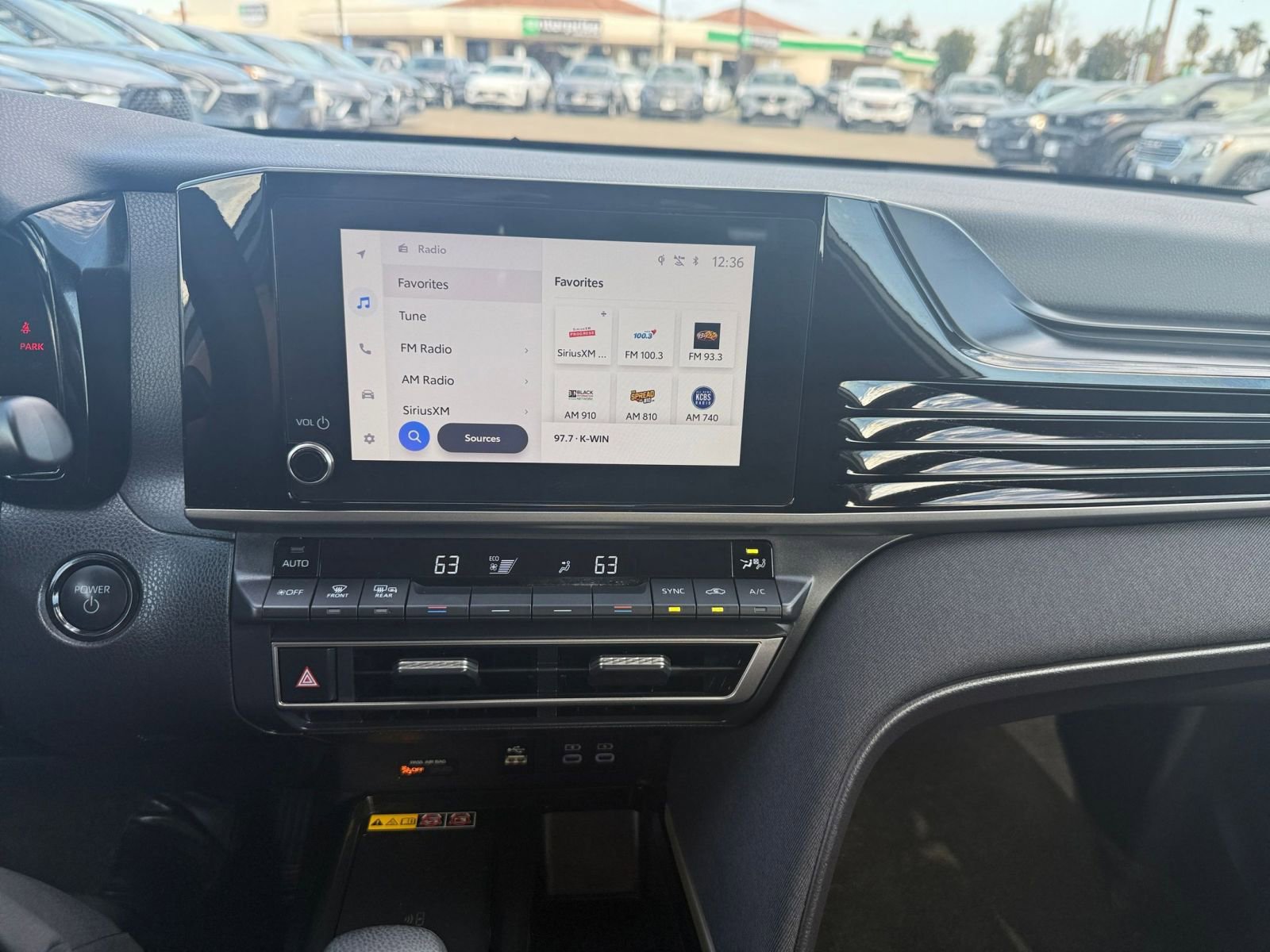 Thumbnail: 2025 Toyota Camry - 18