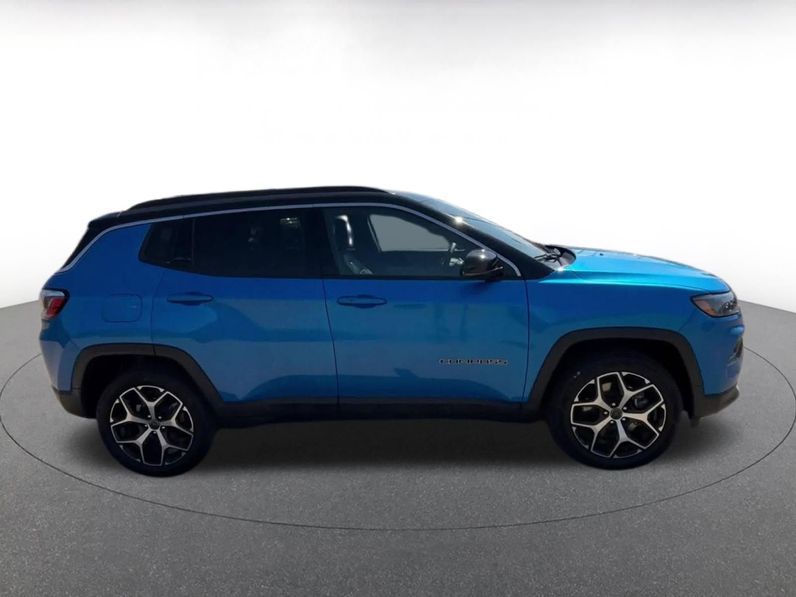 Thumbnail: 2025 Jeep Compass - 16