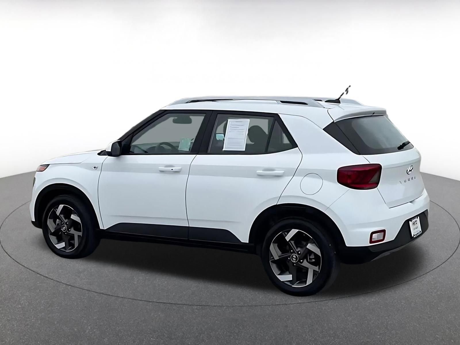 Thumbnail: 2025 Hyundai Venue - 10