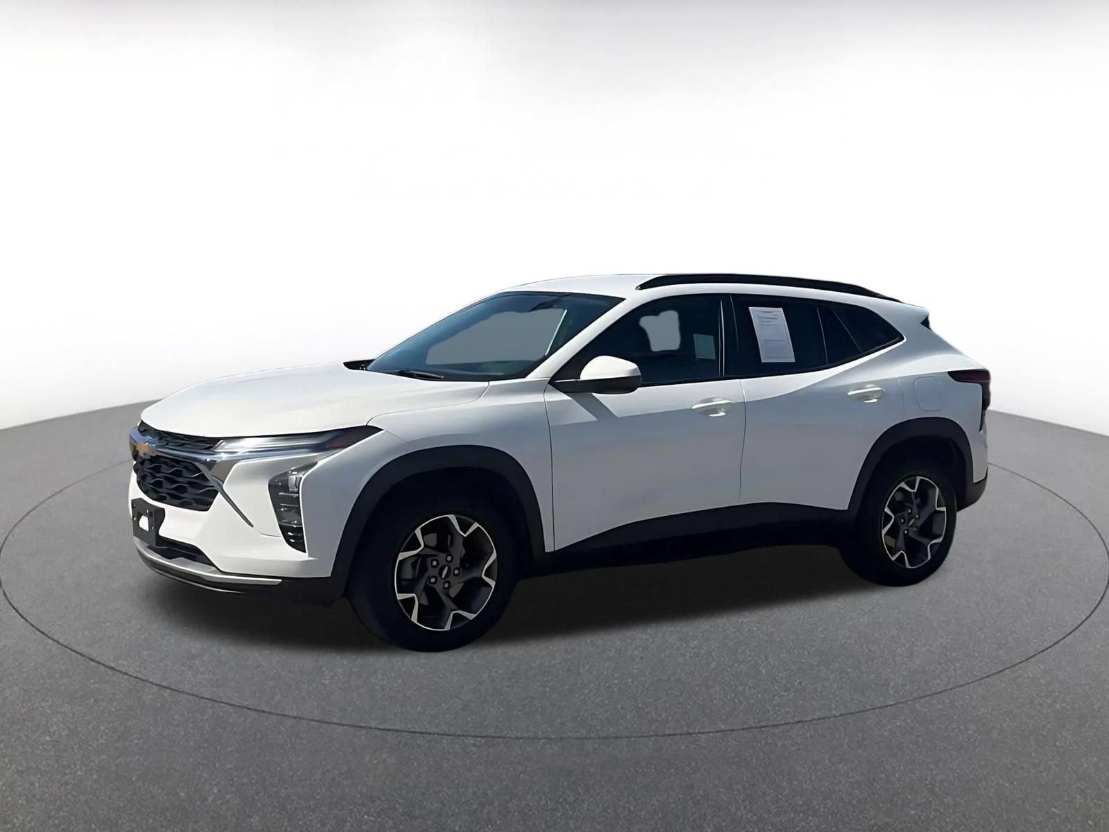 Thumbnail: 2025 Chevrolet Trax - 7