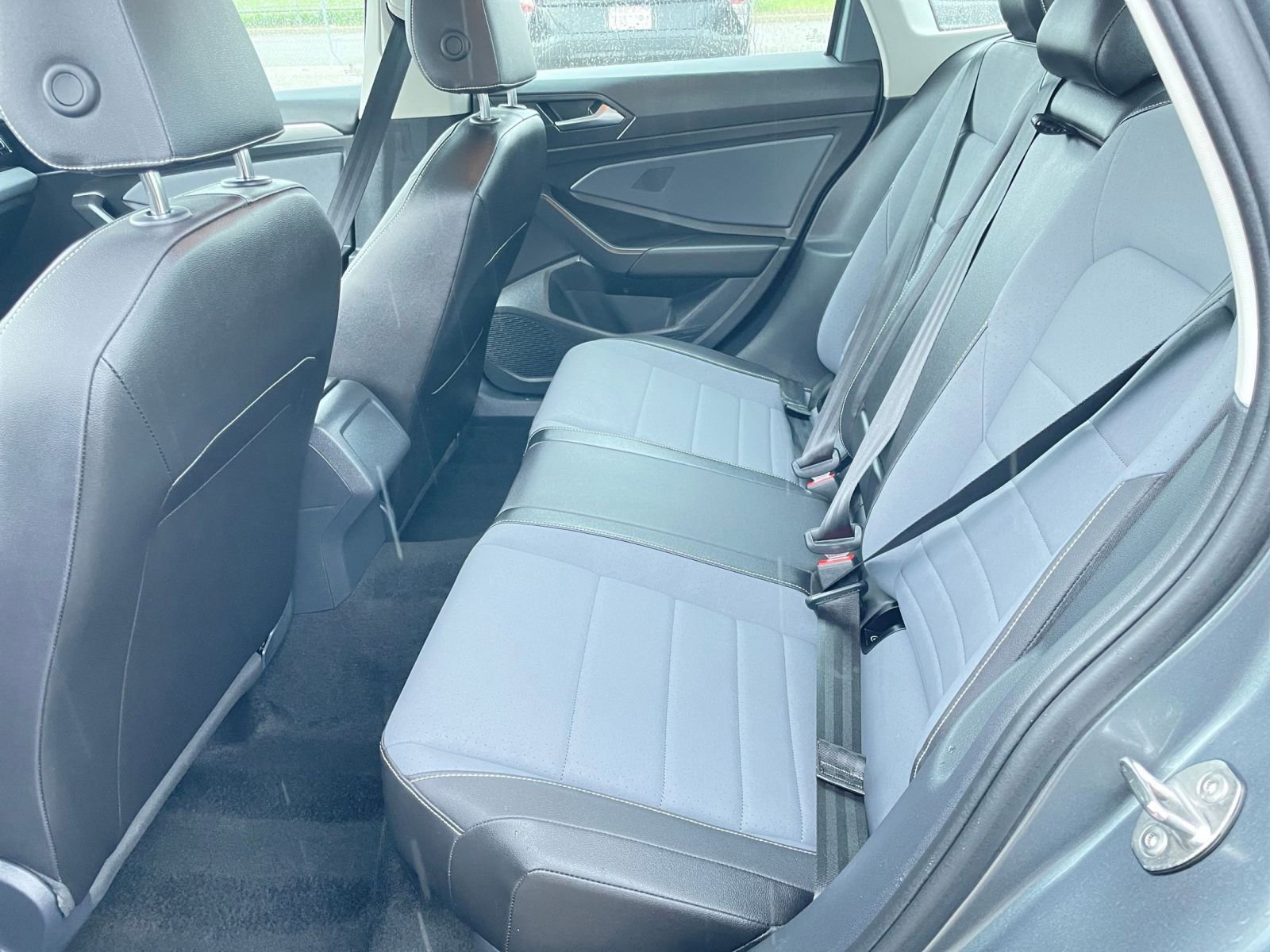 Thumbnail: 2025 Volkswagen Jetta - 25