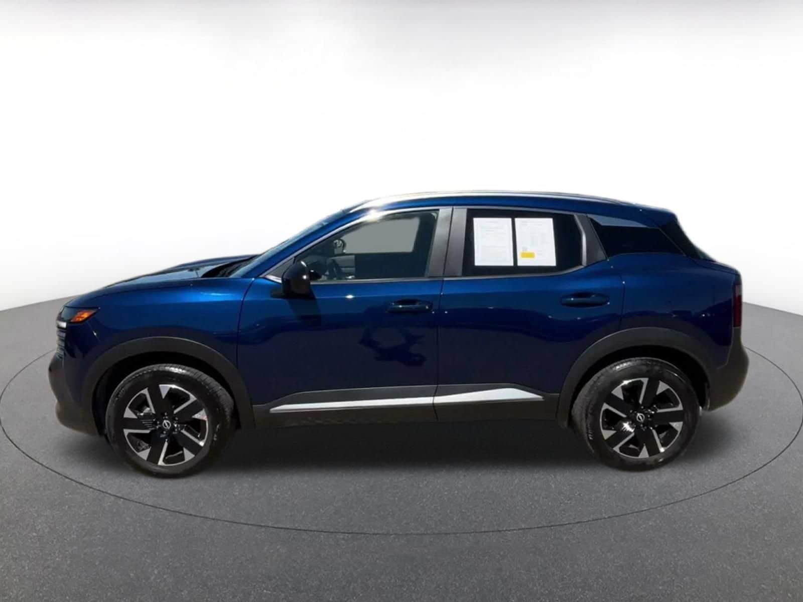 Thumbnail: 2026 Nissan Kicks - 8
