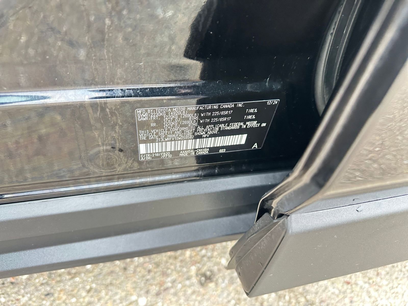 Thumbnail: 2025 Toyota RAV4 - 29