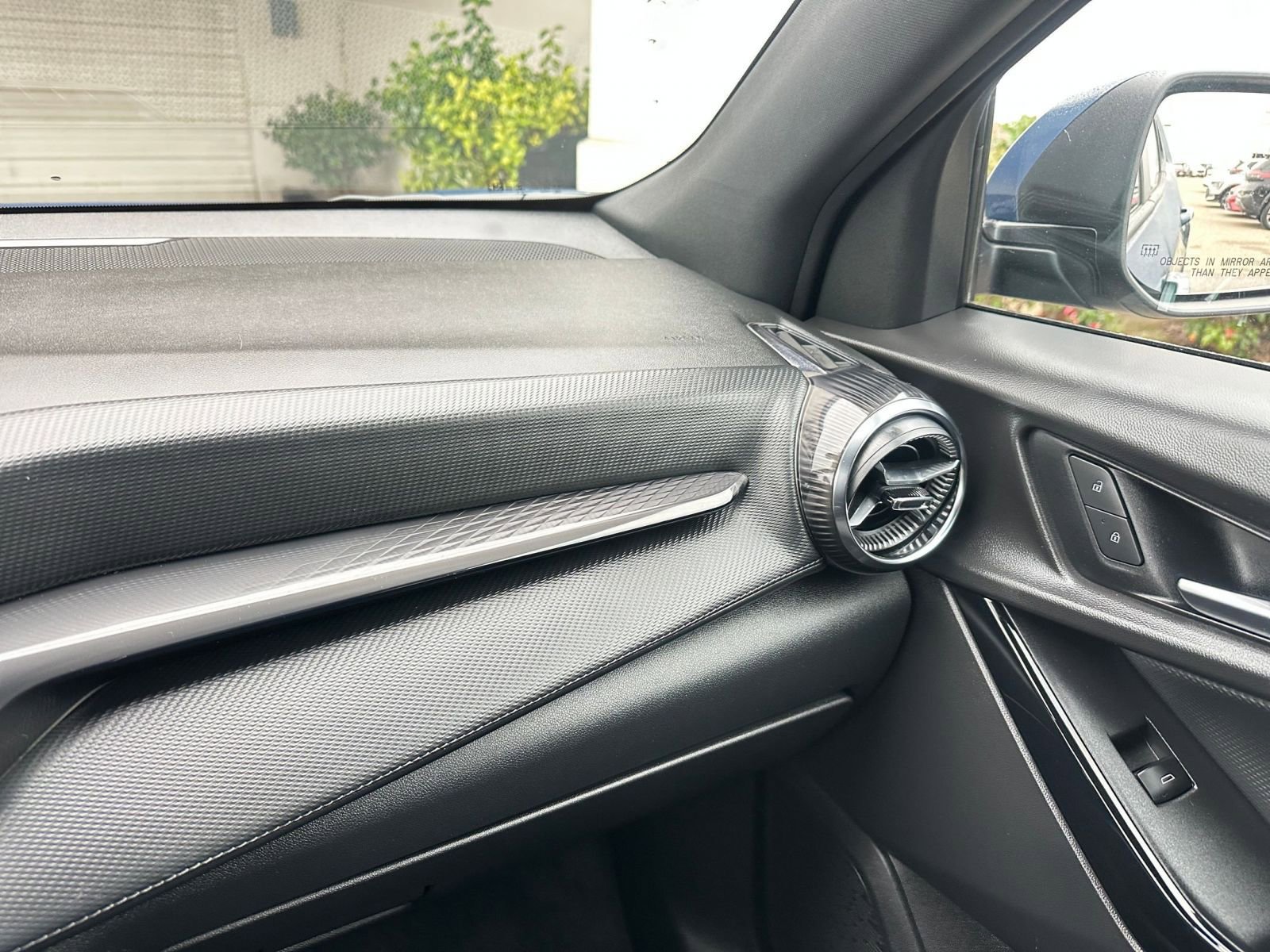 Thumbnail: 2025 Chevrolet Equinox - 35