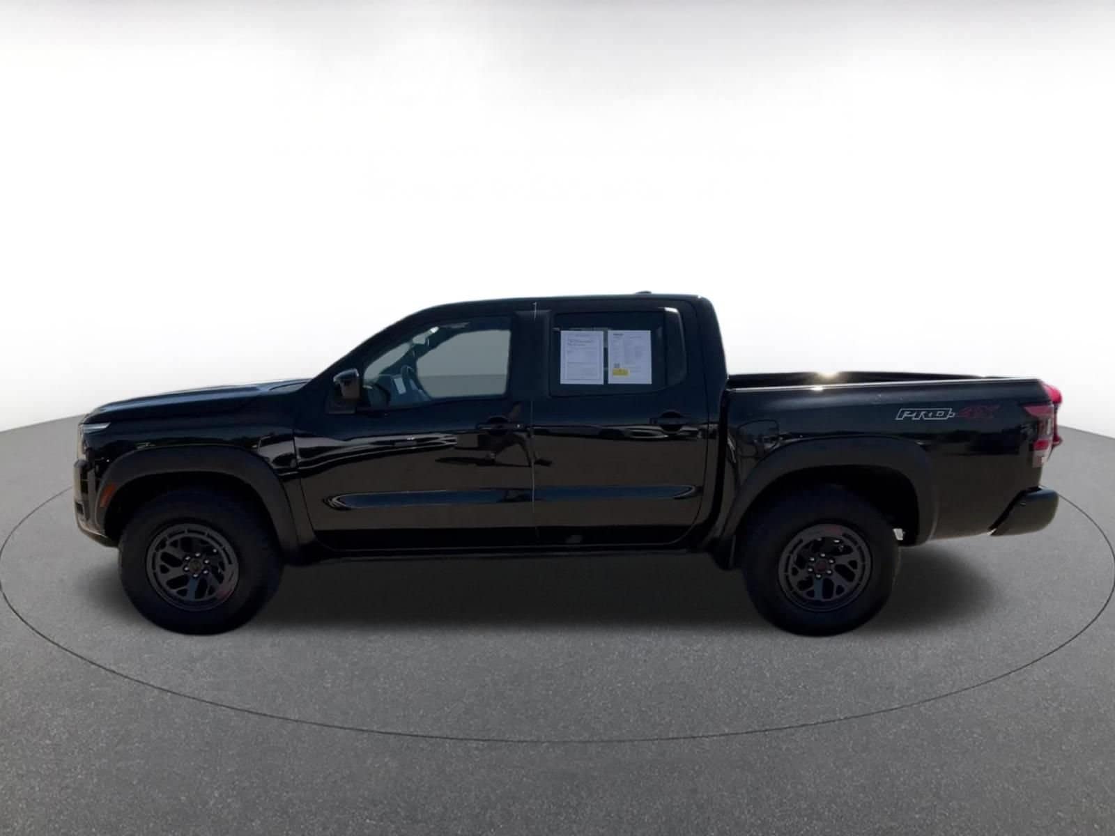 Thumbnail: 2026 Nissan Frontier - 8
